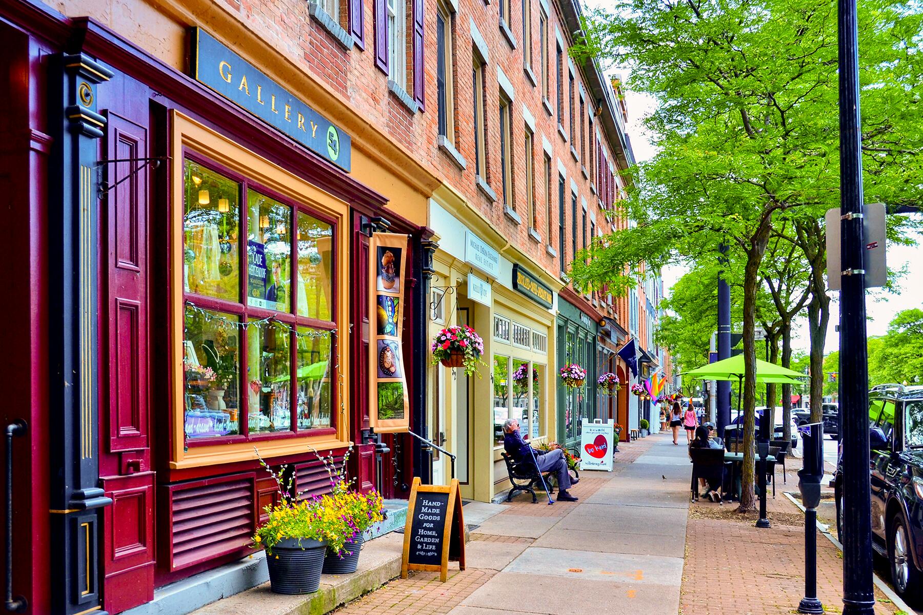 5 Ways TownVue Helps You Find What's Happening in Your Town