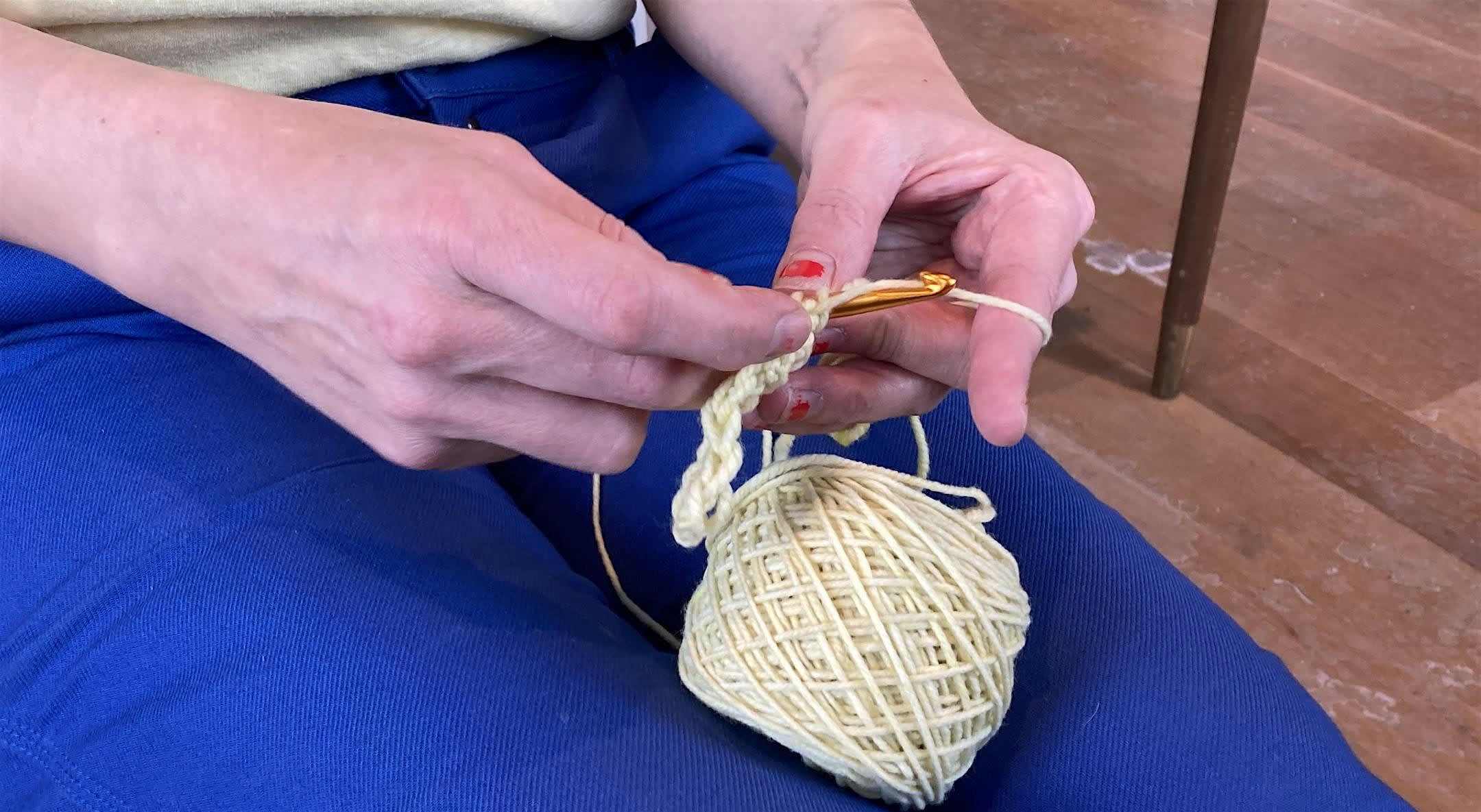 Introduction to Crochet: Beginner Basics with Rayna Noel