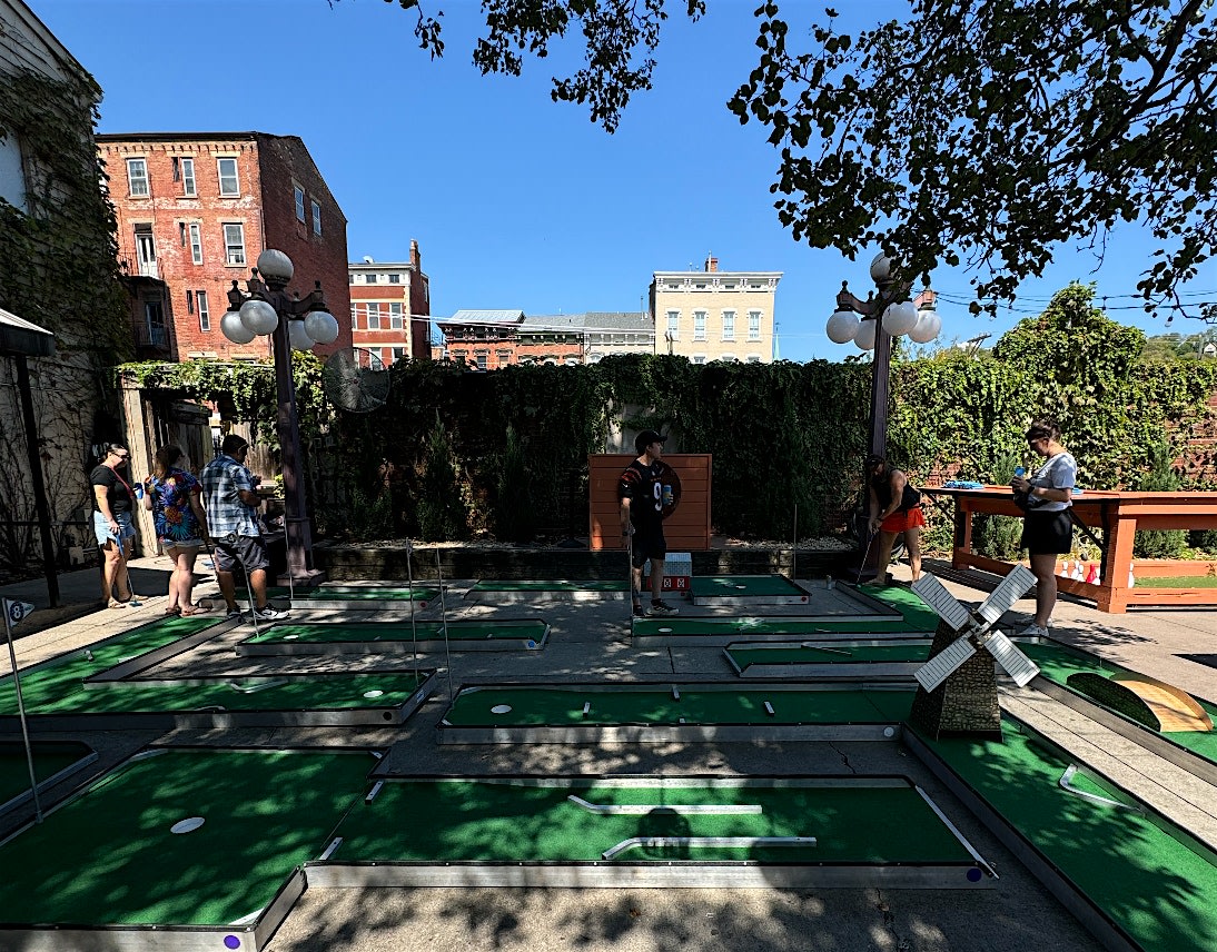 Rosedale Classic: 6-Hole Mini Golf