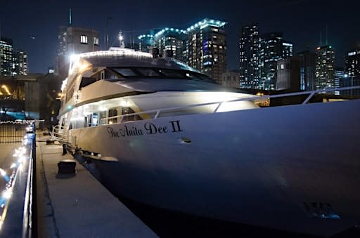 R&B Vs Reggae All White Attire Yacht Party (3 Levels) Chicago