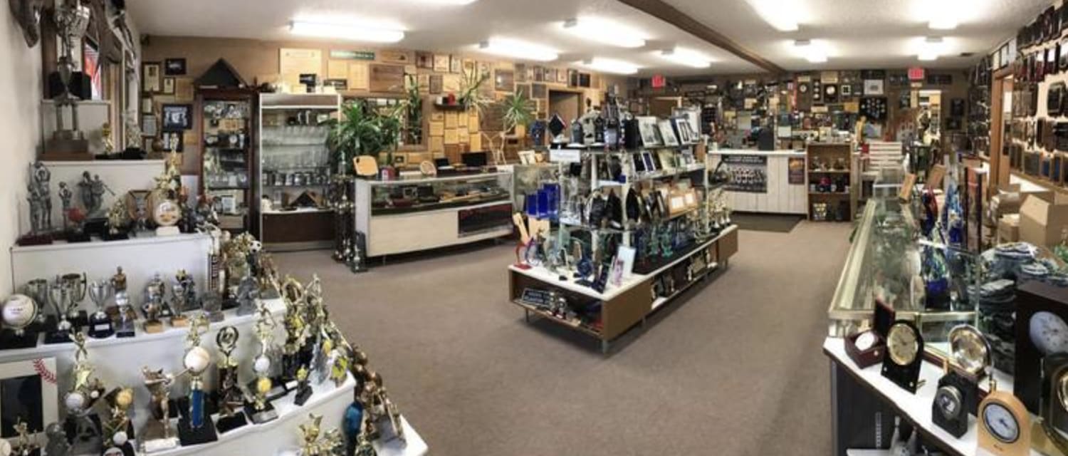 Awards & Gifts by Point Trophy LLC