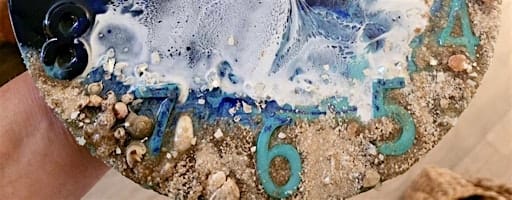 Ocean resin clock class