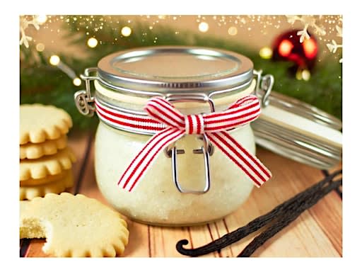 Holiday Scent Bar DIY w/ Holly!
