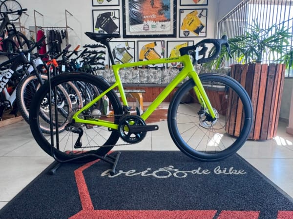 Cannondale Supersix - Shimano Ultegra Di2 (2x12)