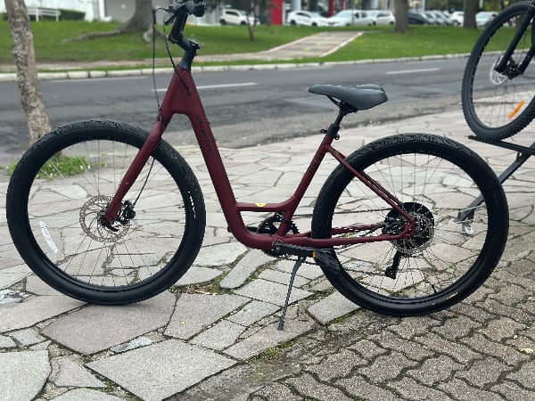 Specialized Roll Low Entry