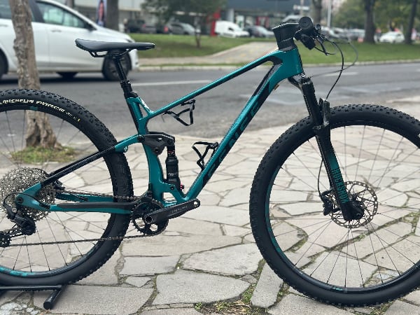 Sense Invictus - Shimano Deore