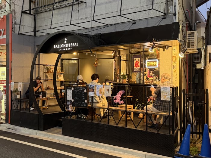 BALLOND'ESSAI LATTE&ARTの店舗画像