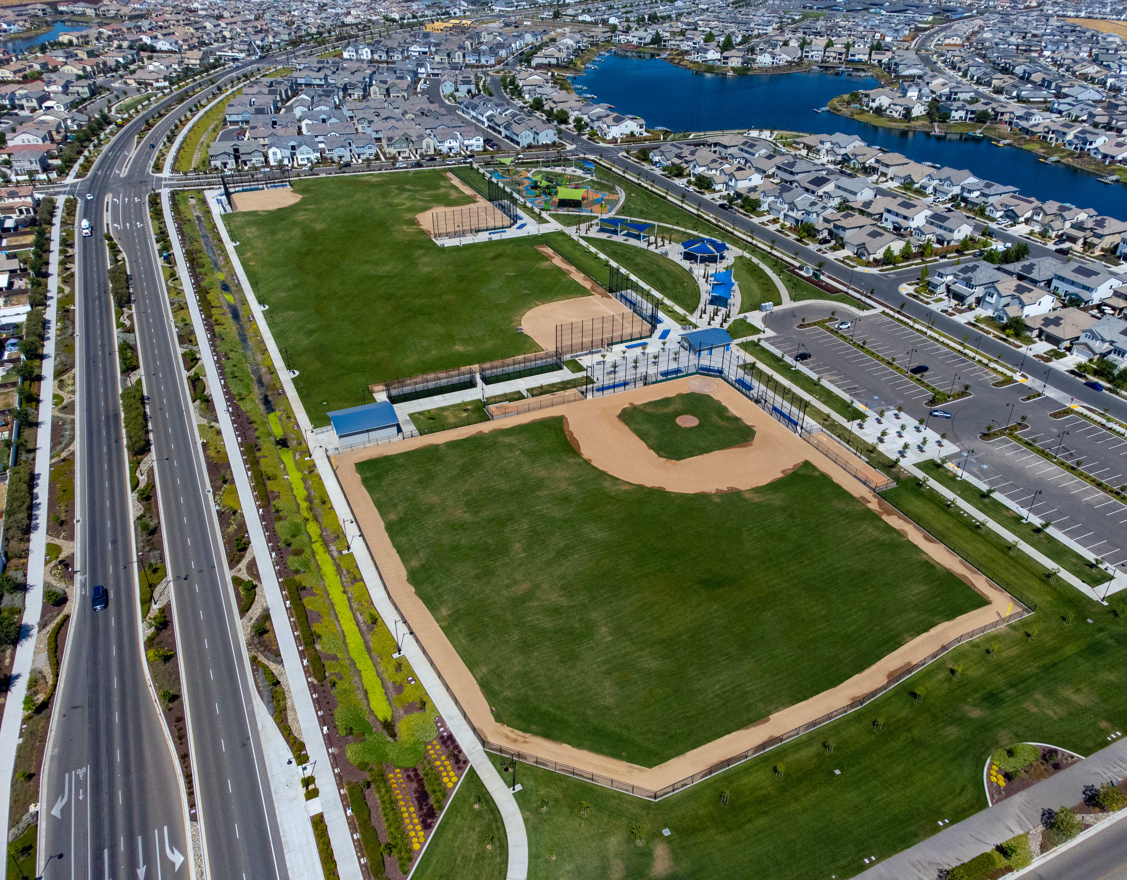 At River Islands you’ll never run out of things to do – parks, clubs, sporting events, something for everyone