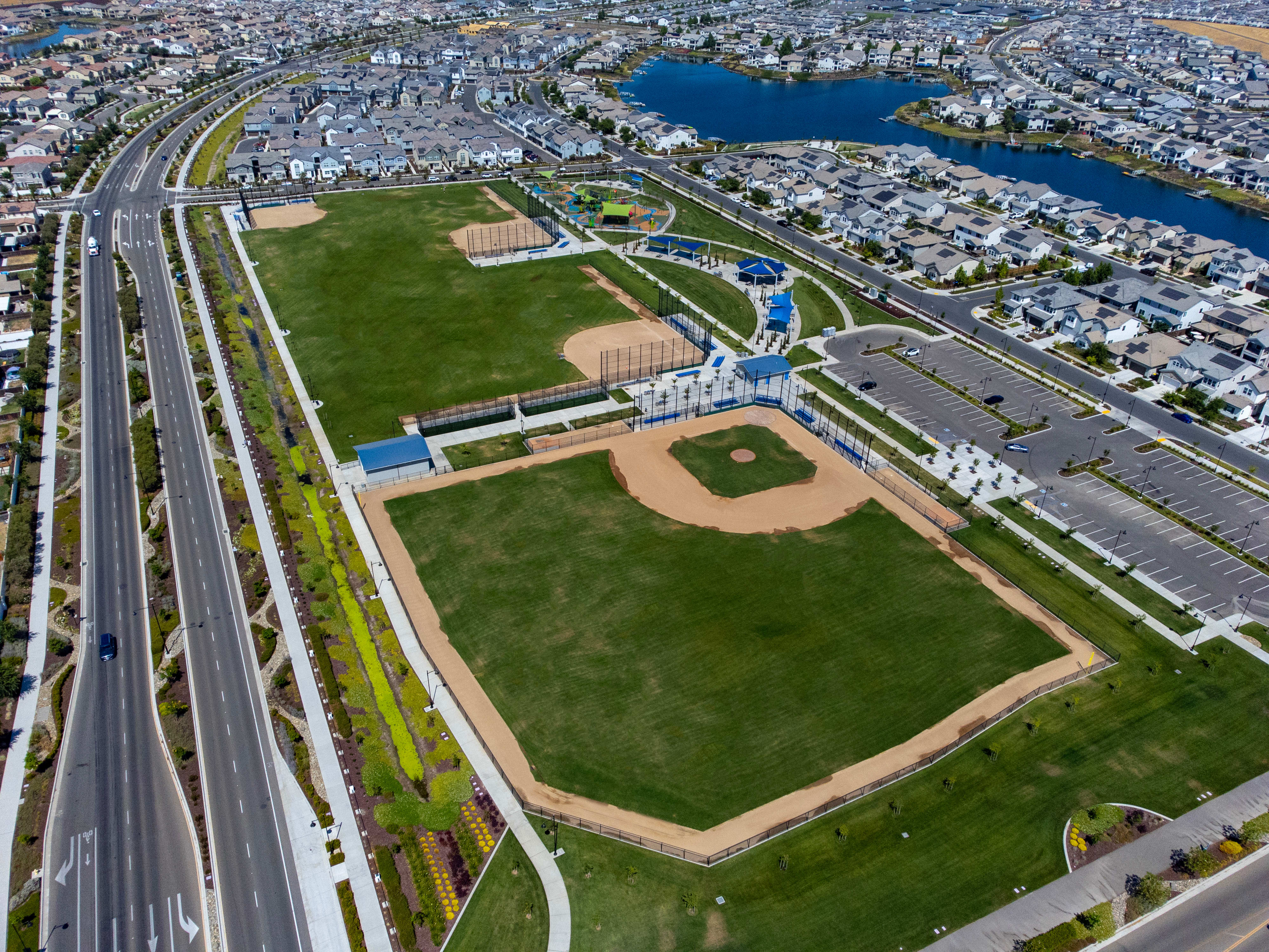 At River Islands you’ll never run out of things to do – parks, clubs, sporting events, something for everyone