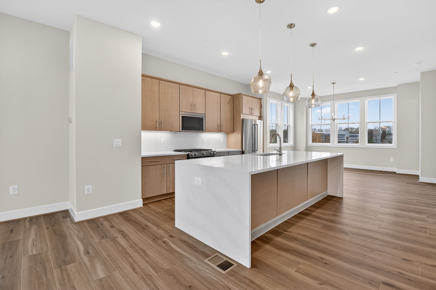 6229 Crosswind Drive