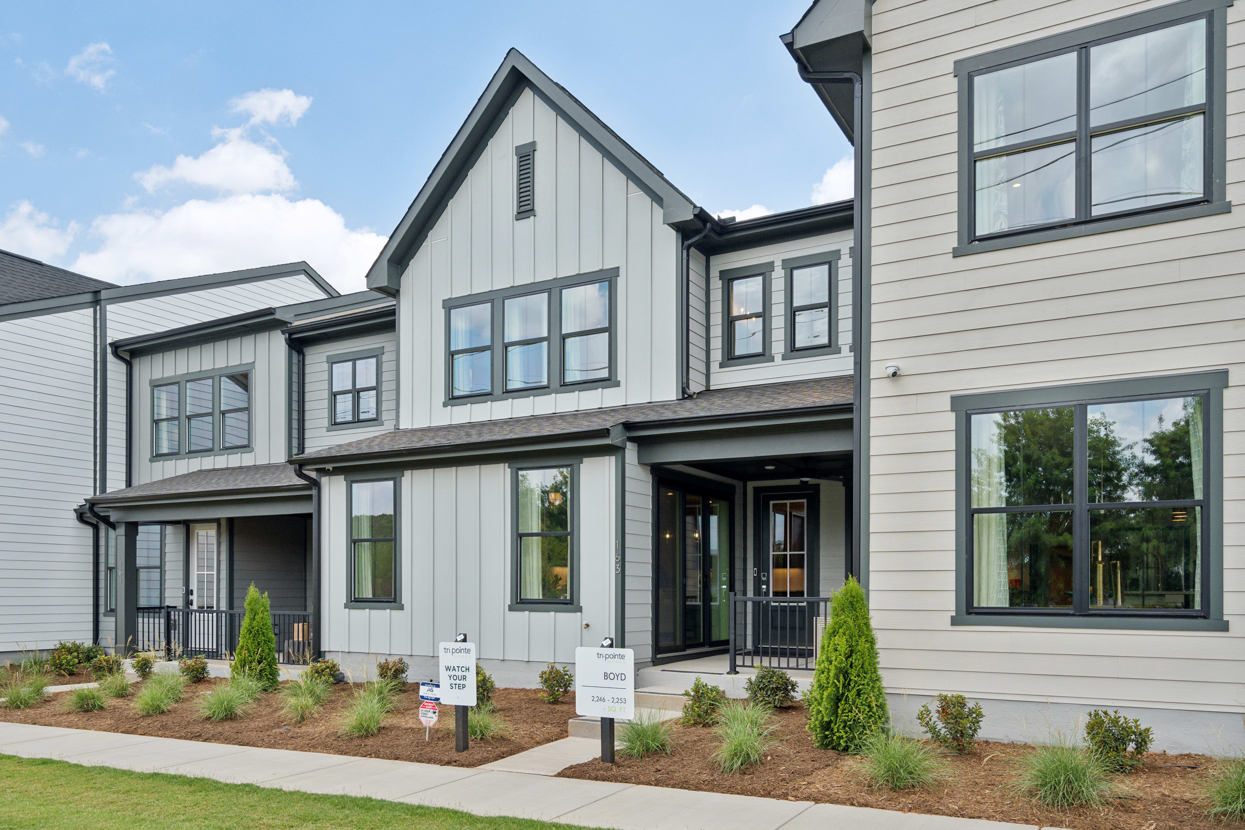 332 Ardmore Dr