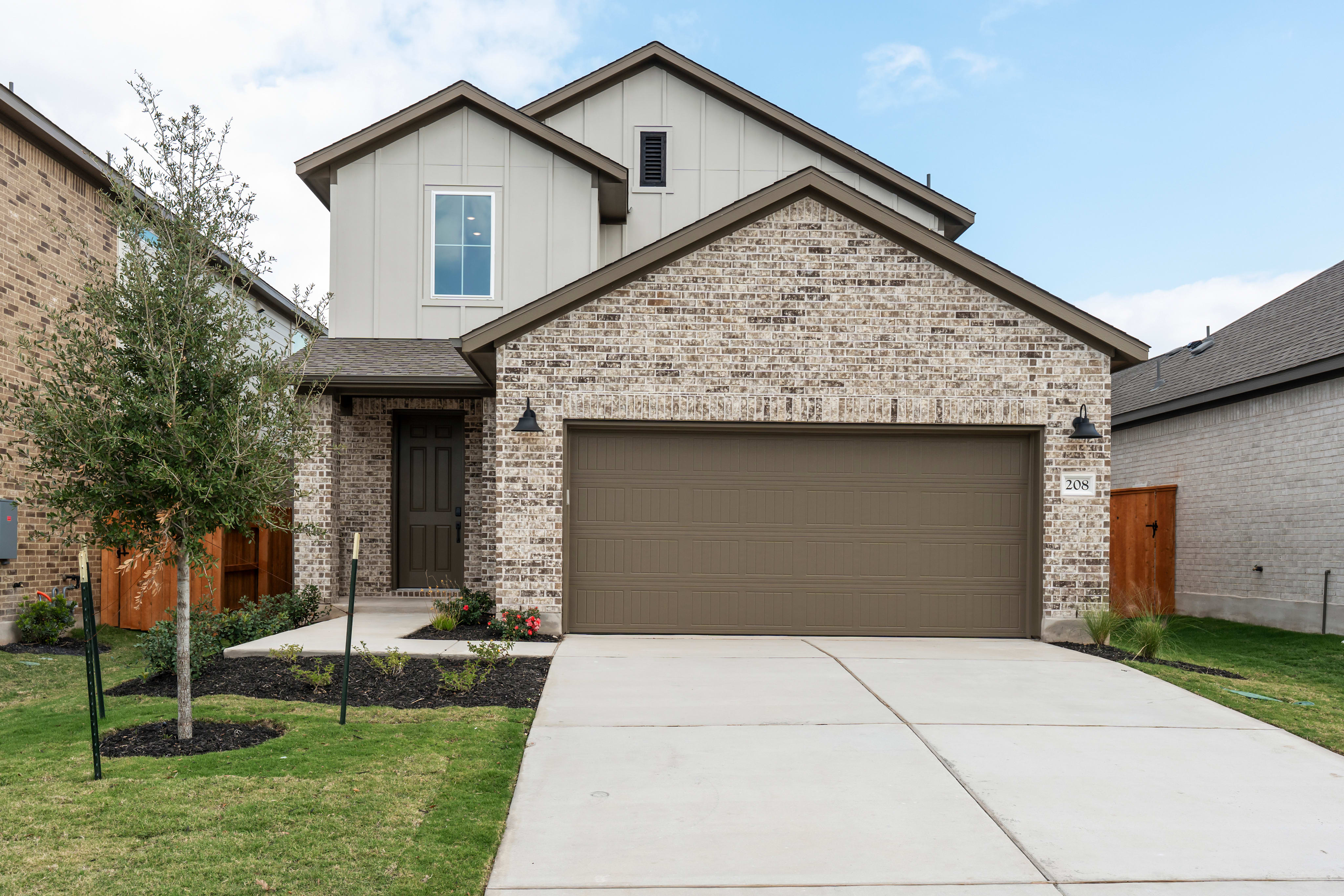 208 High Valley Drive - Fieldstone