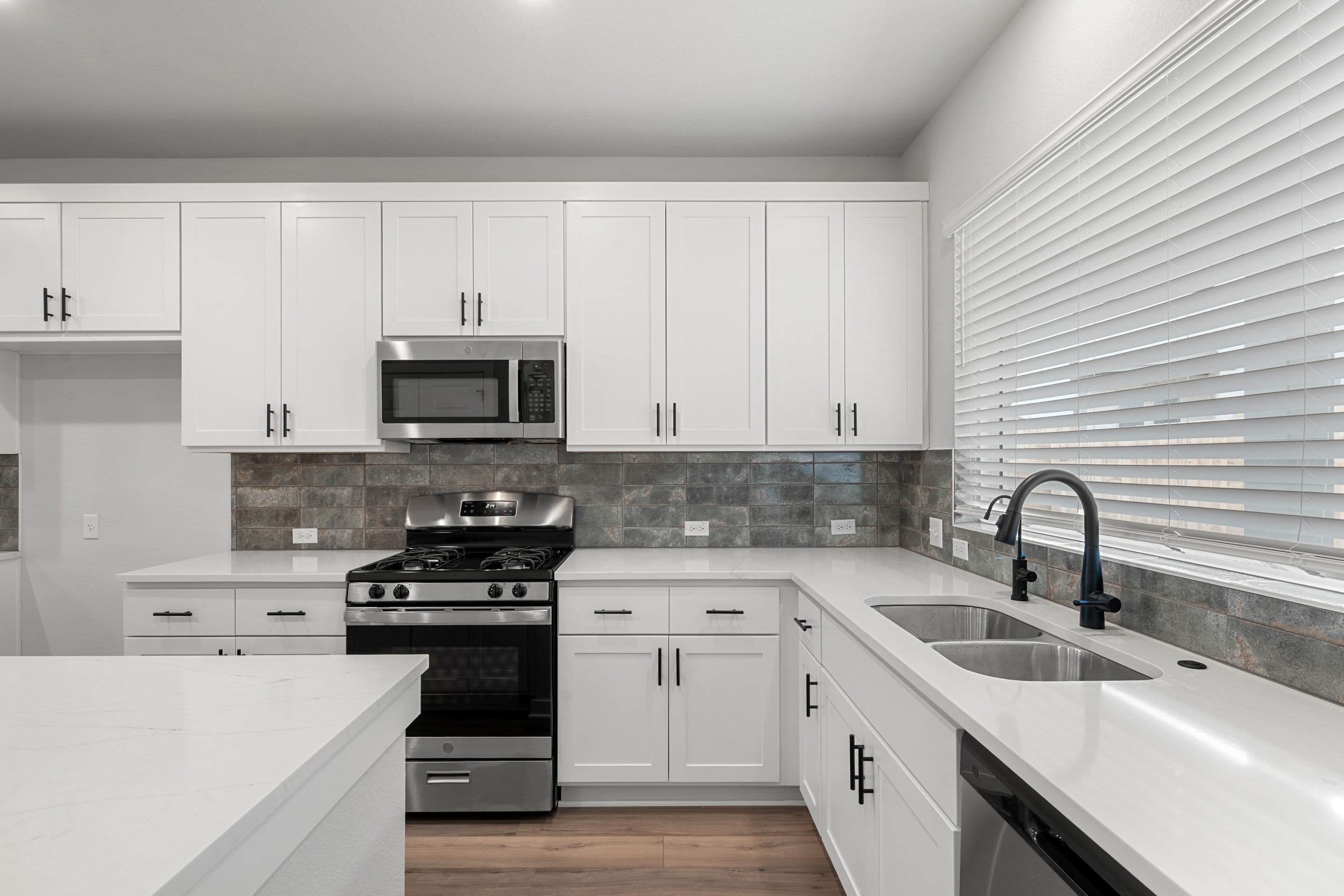 102 Marie Way - Greeley