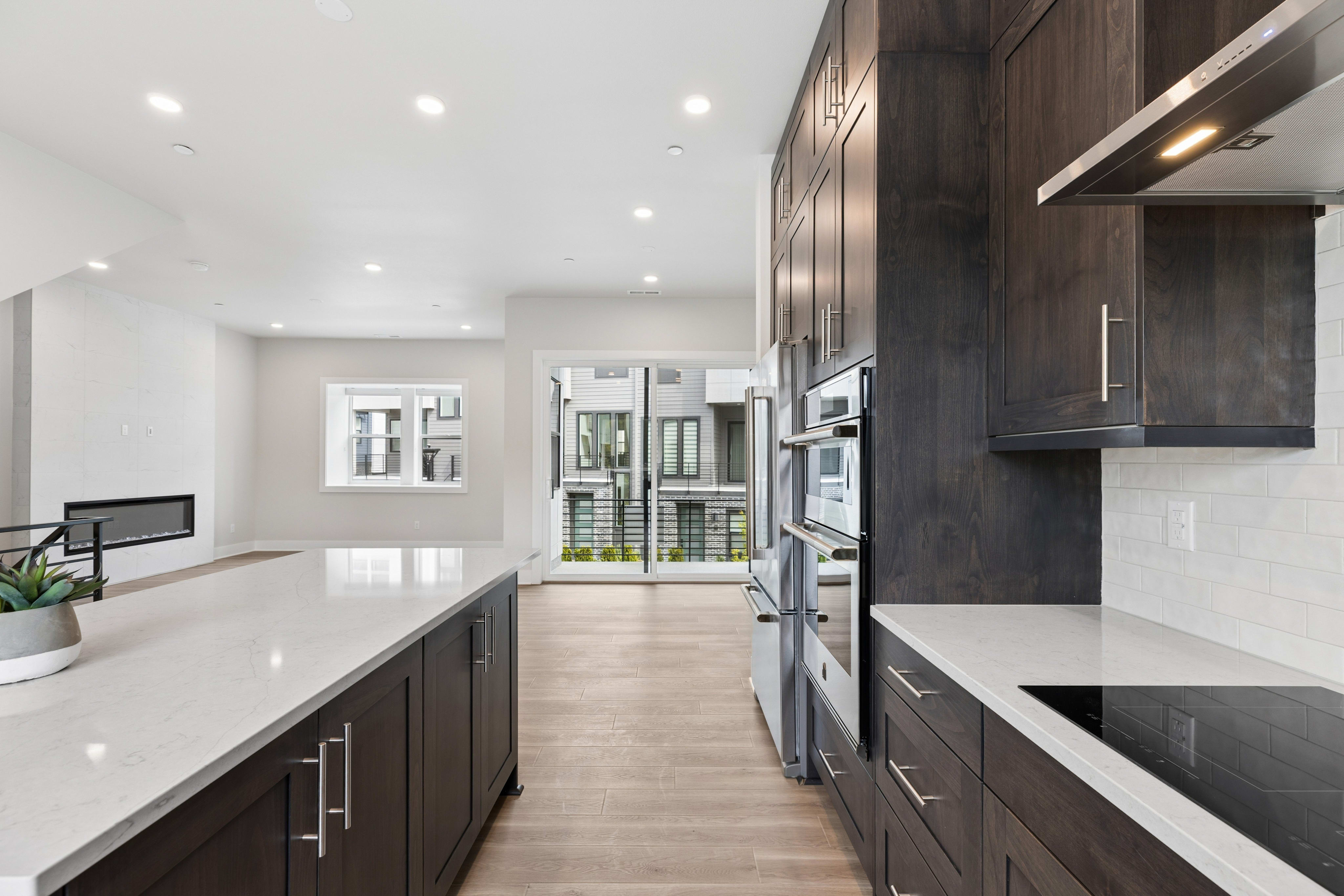 18809 99TH PL NE, UNIT B