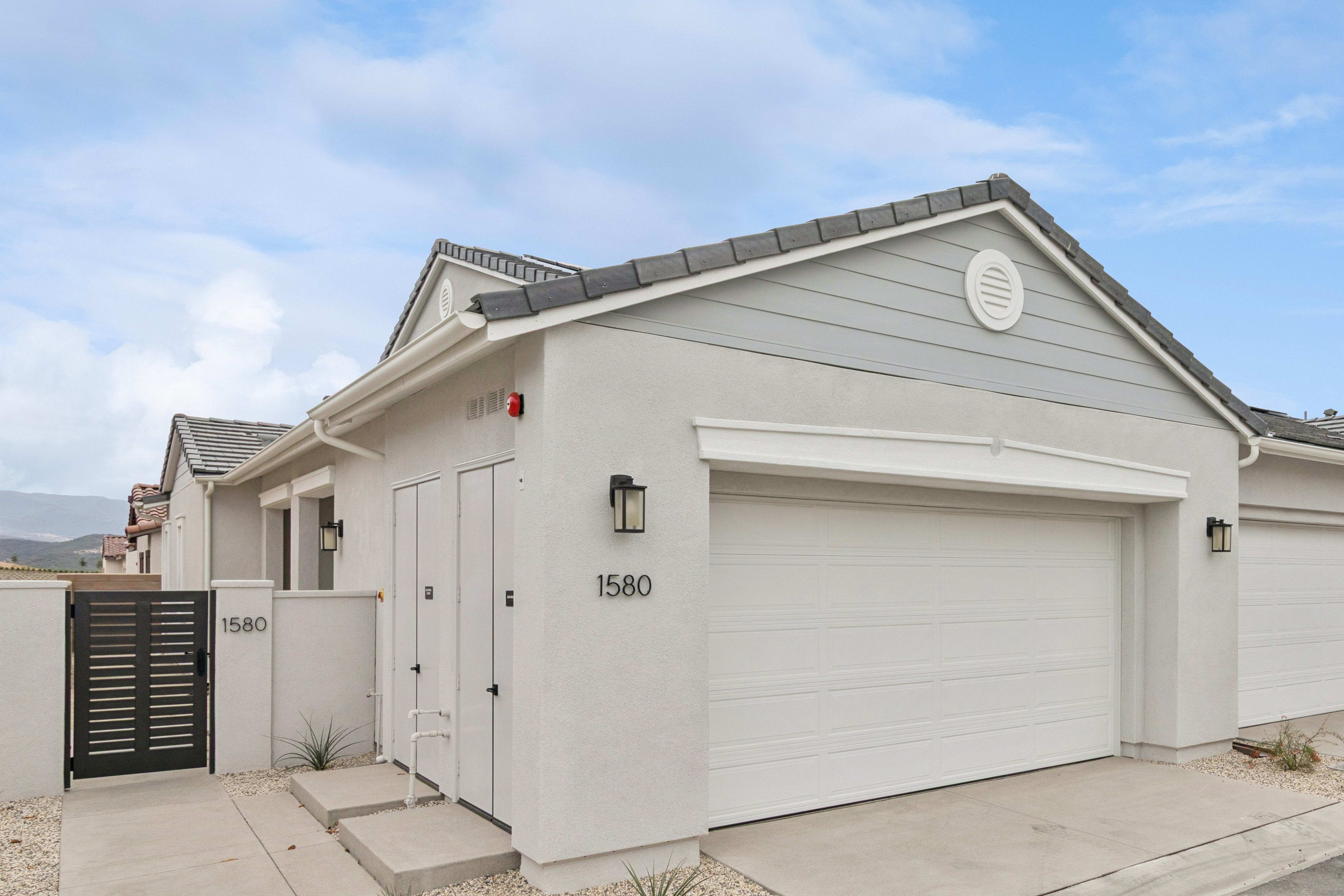 1580 Gavilan Ridge