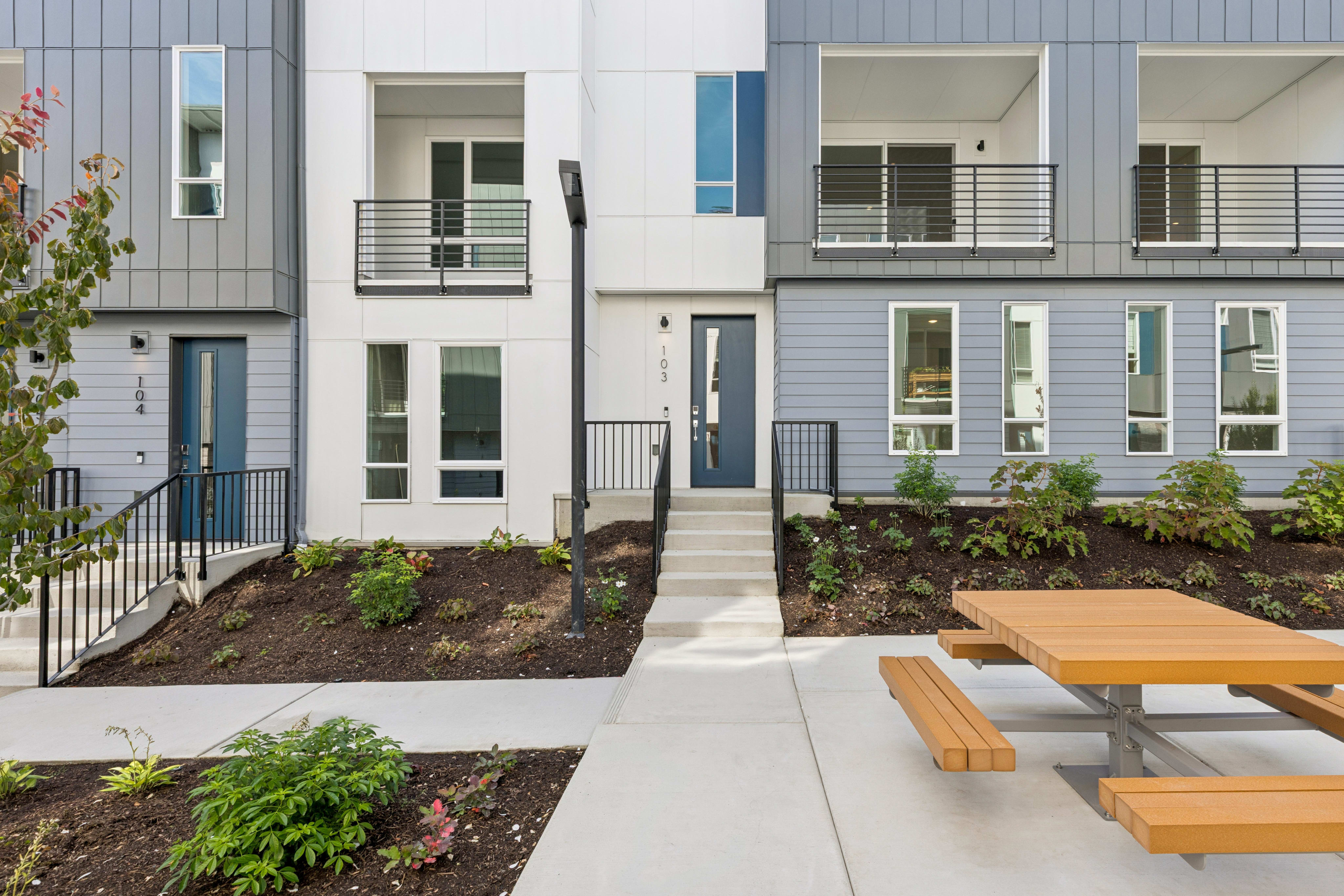 12255 138th Pl Ne Bldg 17-103