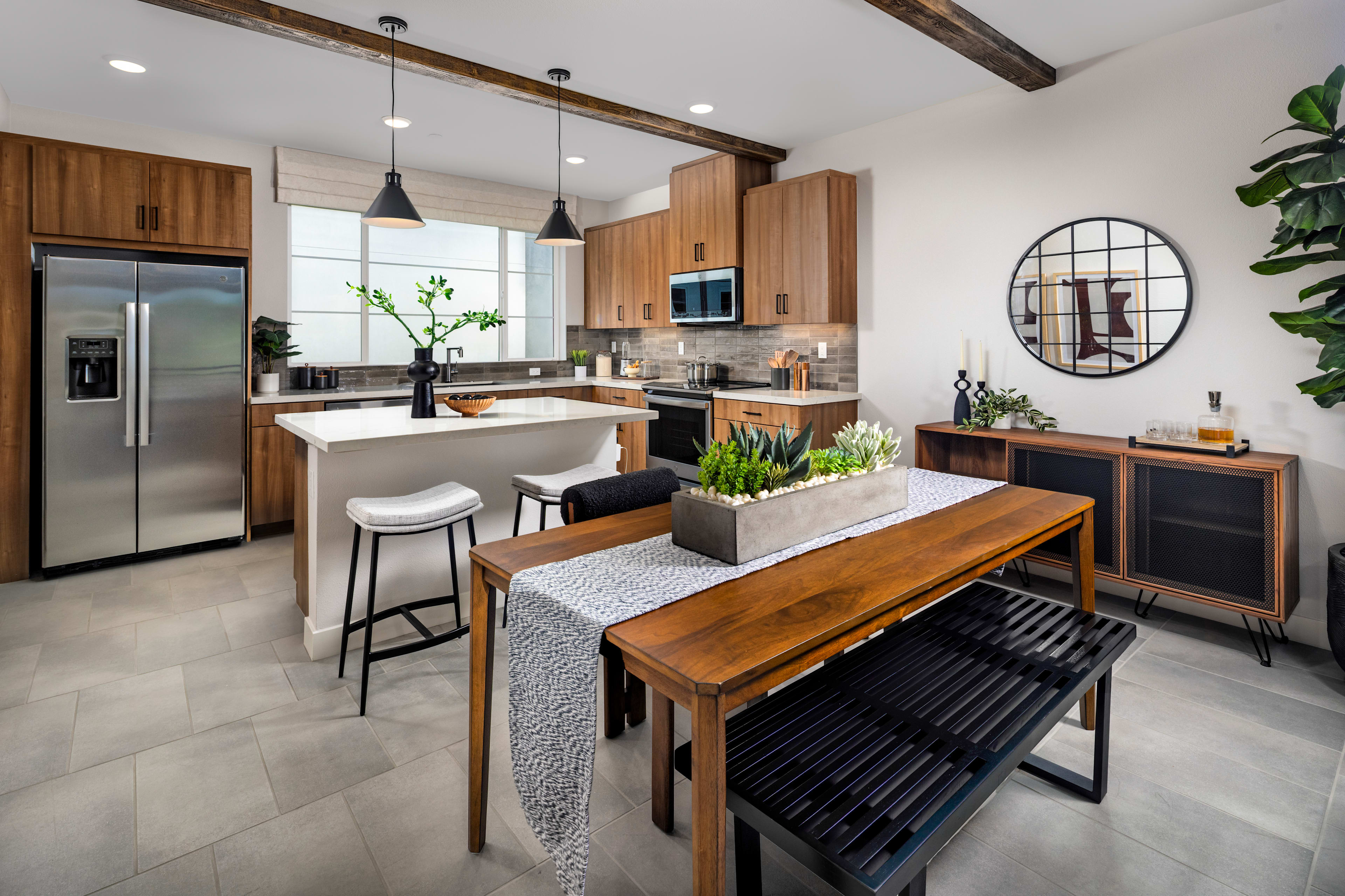 Home image 3