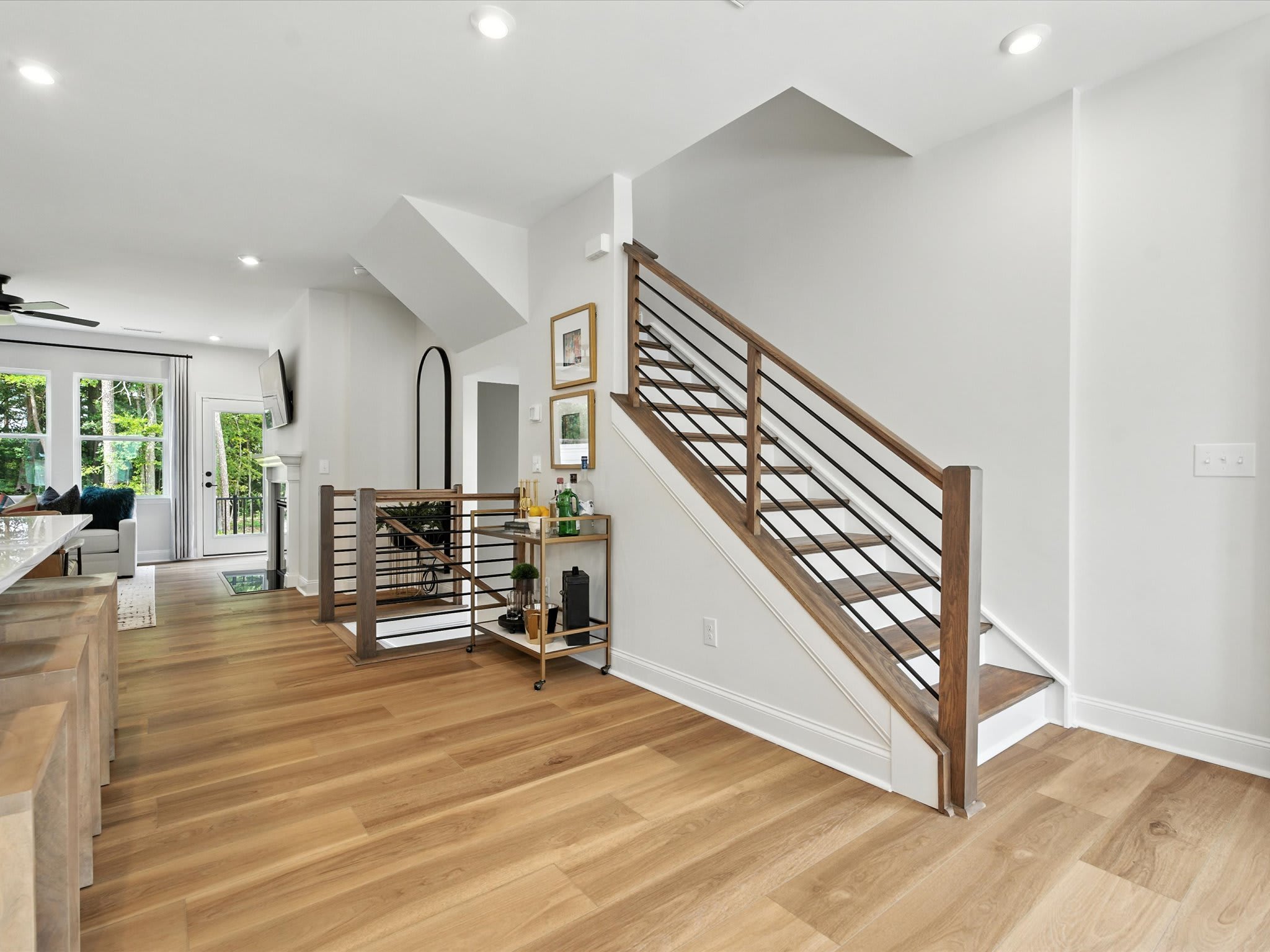 Home image 4