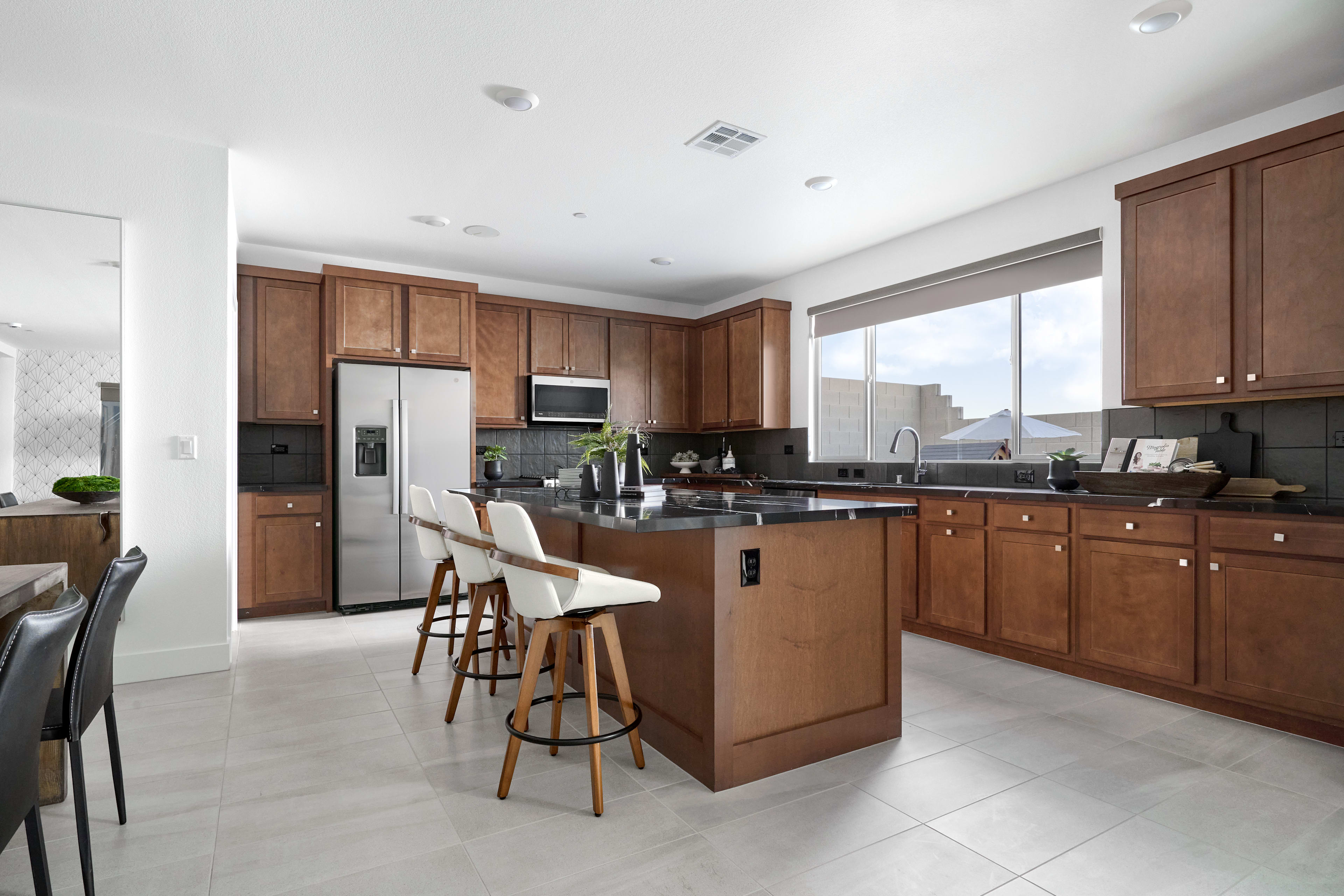 Home image 3