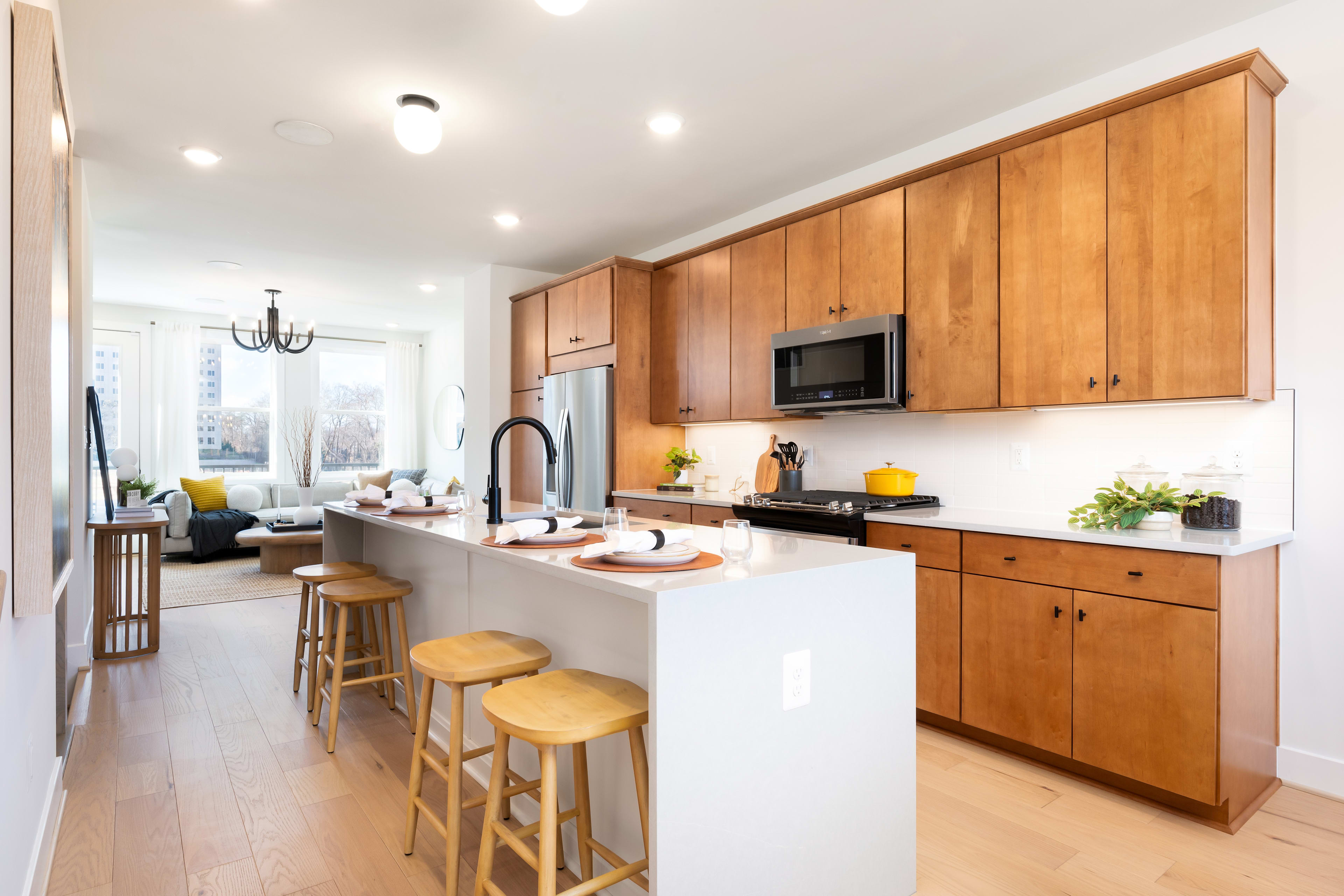 Home image 4