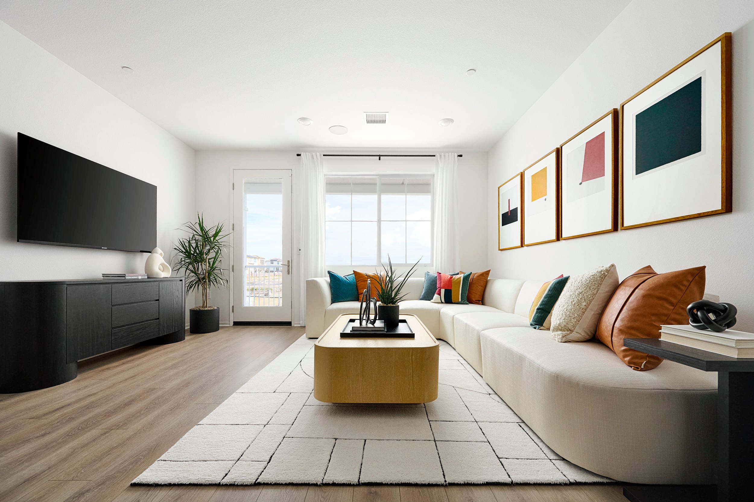 Home image 4