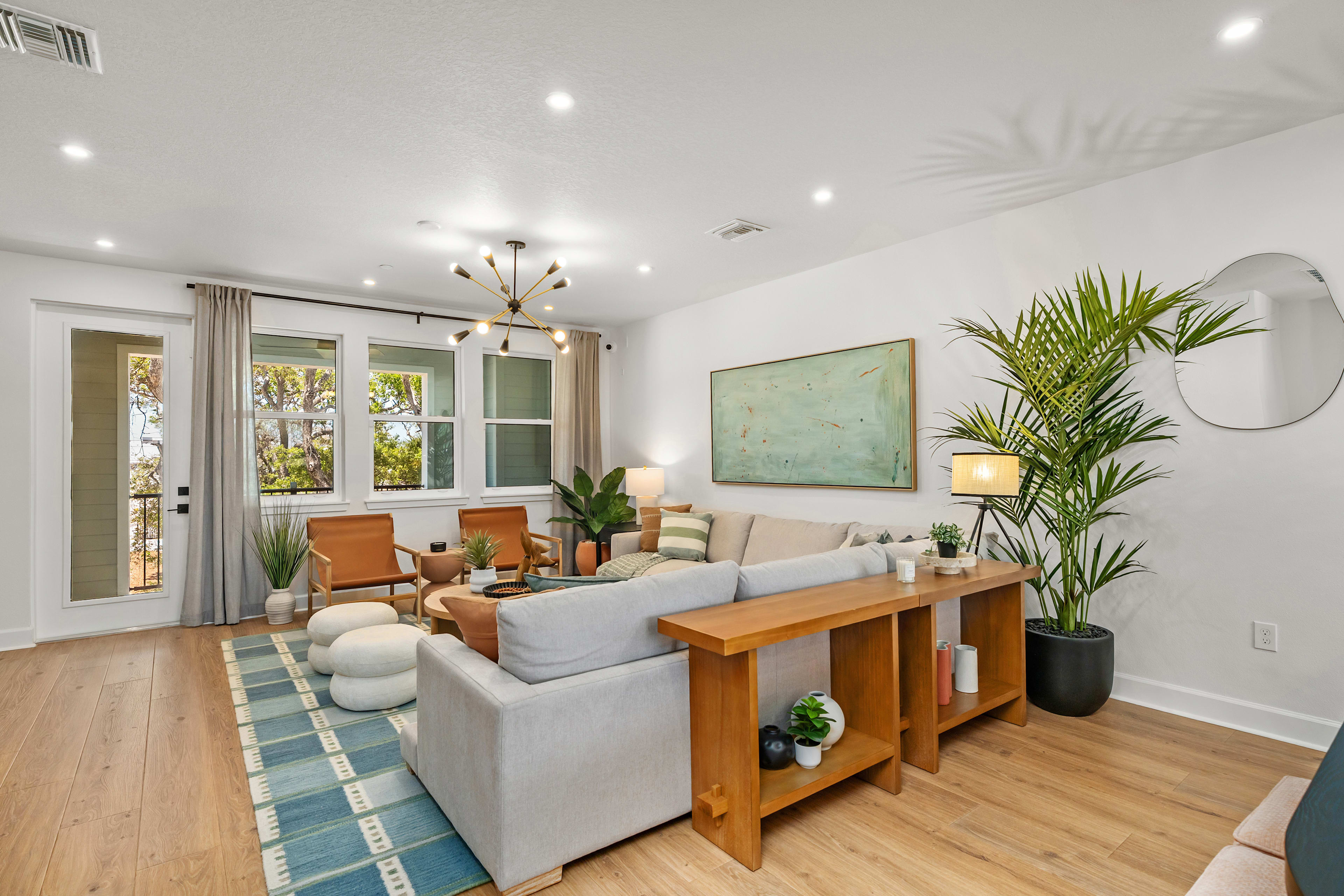 Home image 3