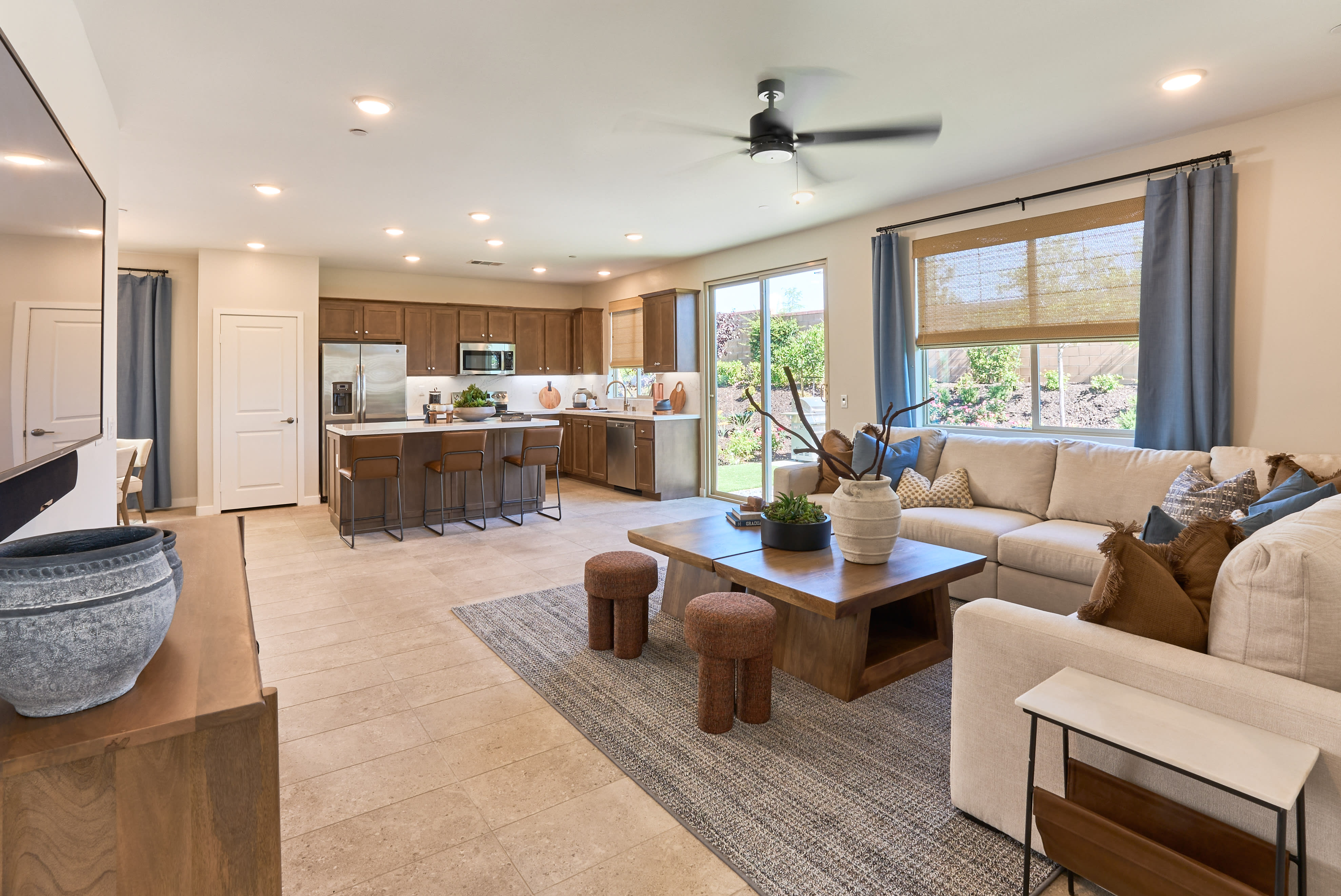 Home image 4
