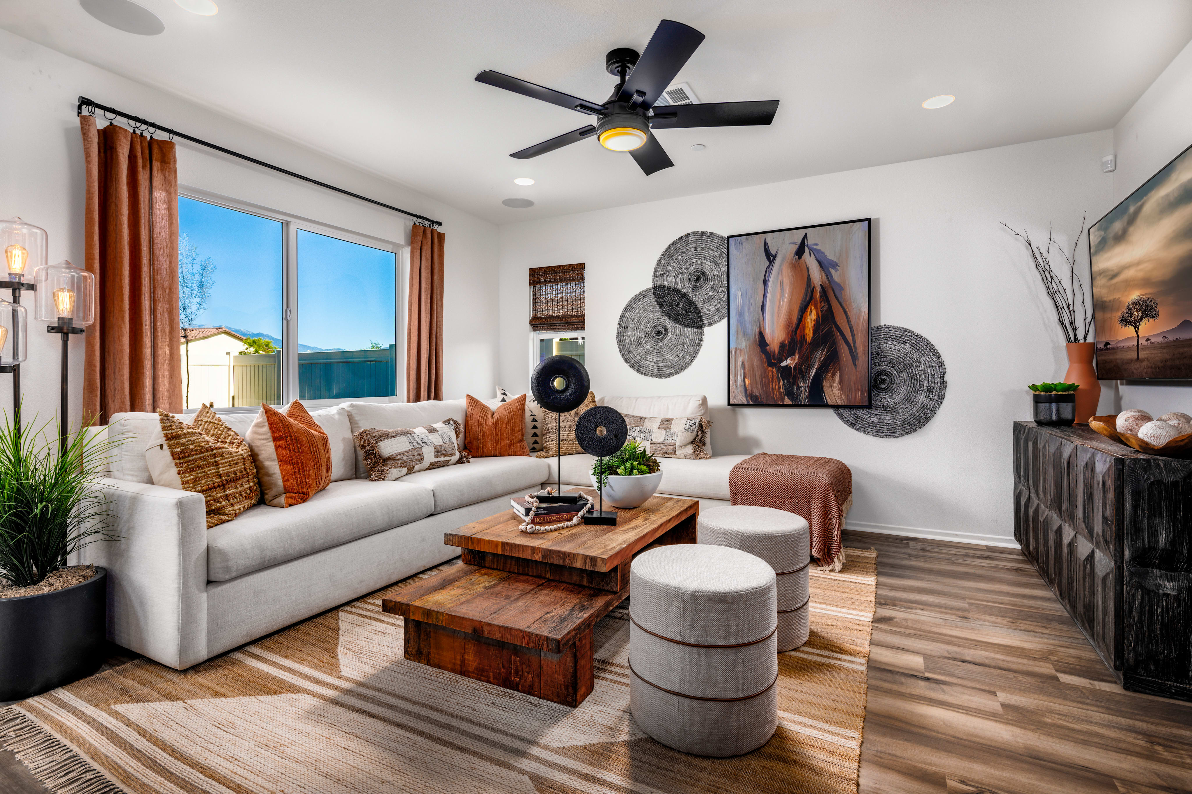 Home image 3