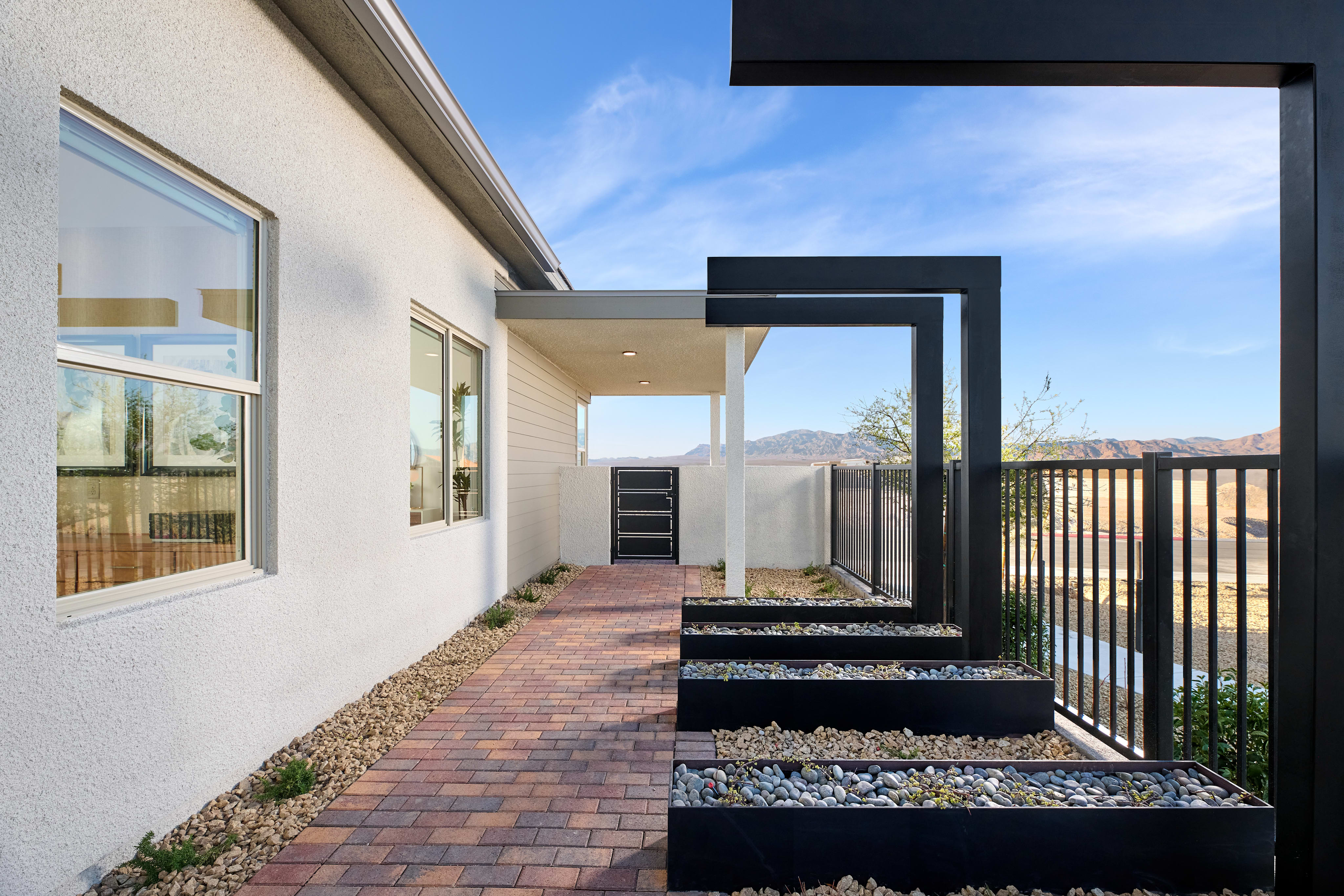 Home image 3