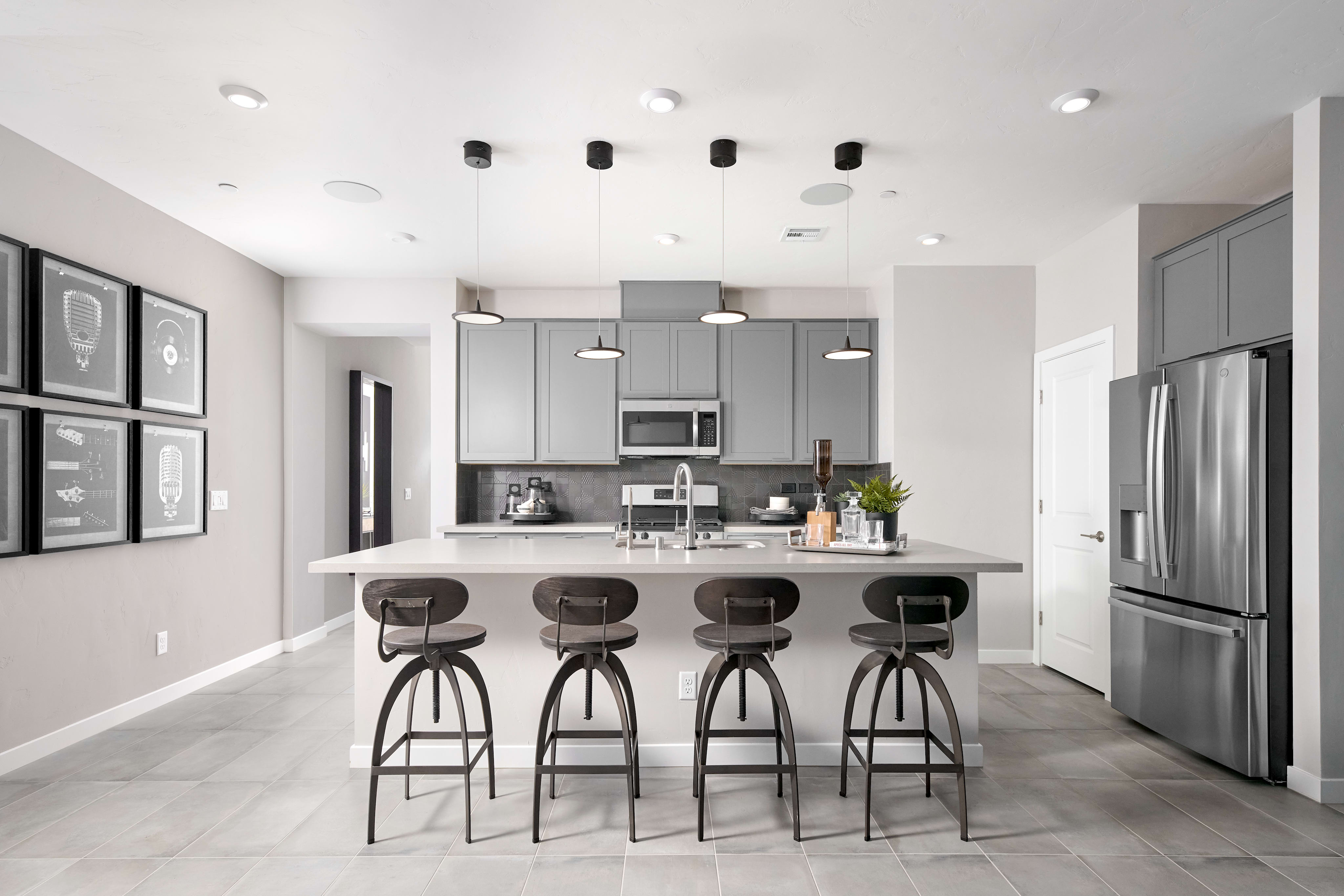 Home image 4