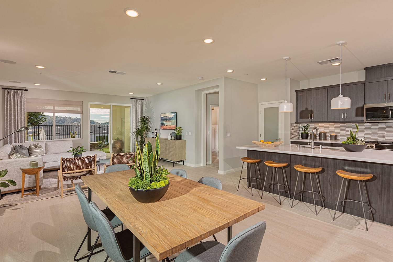 Home image 4