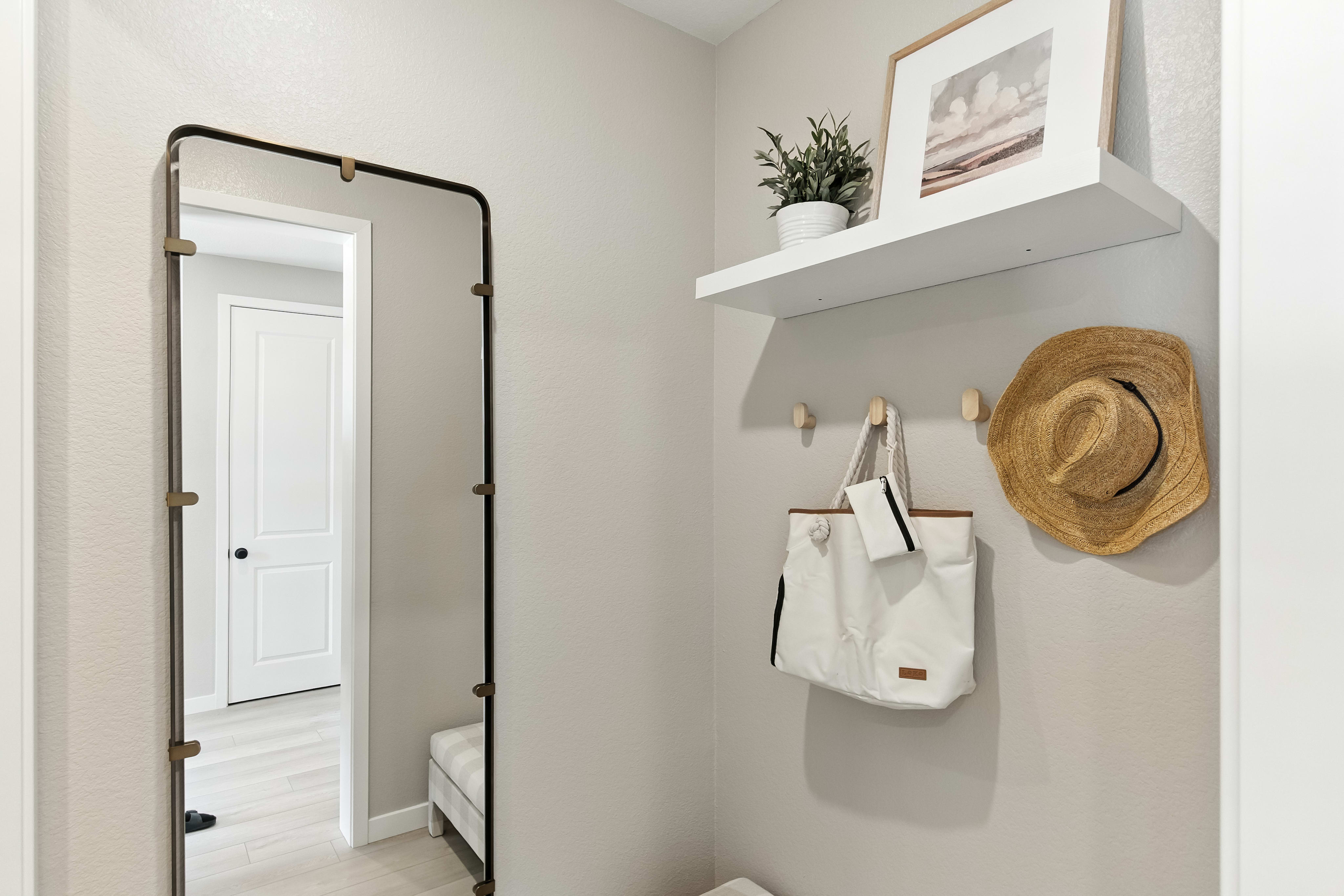 5737 Pathway Drive home image 3