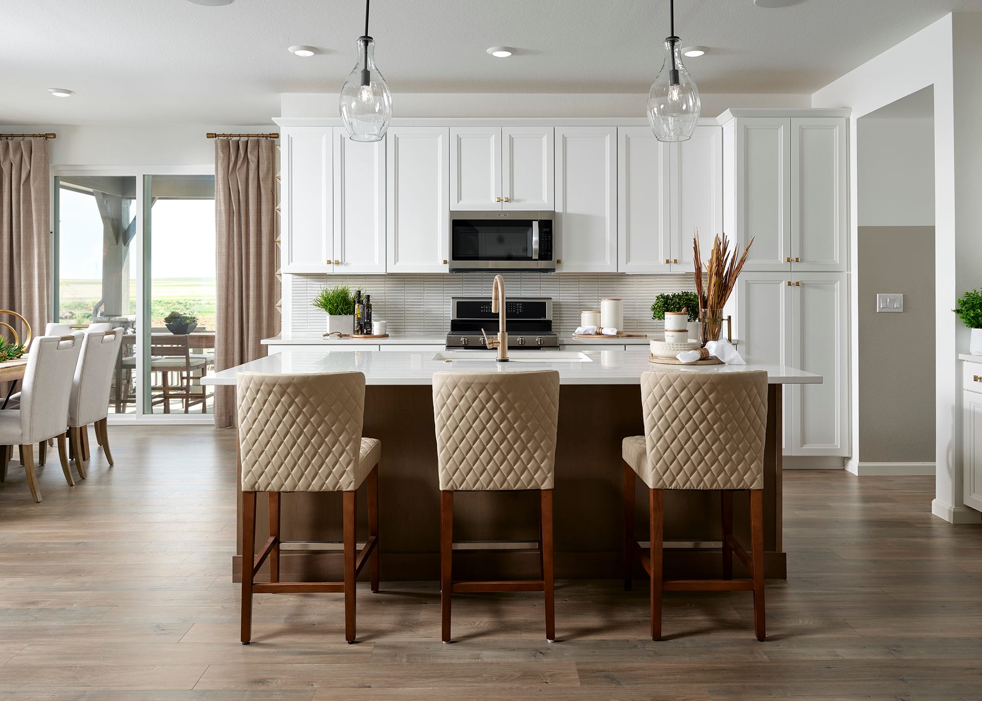 Home image 4
