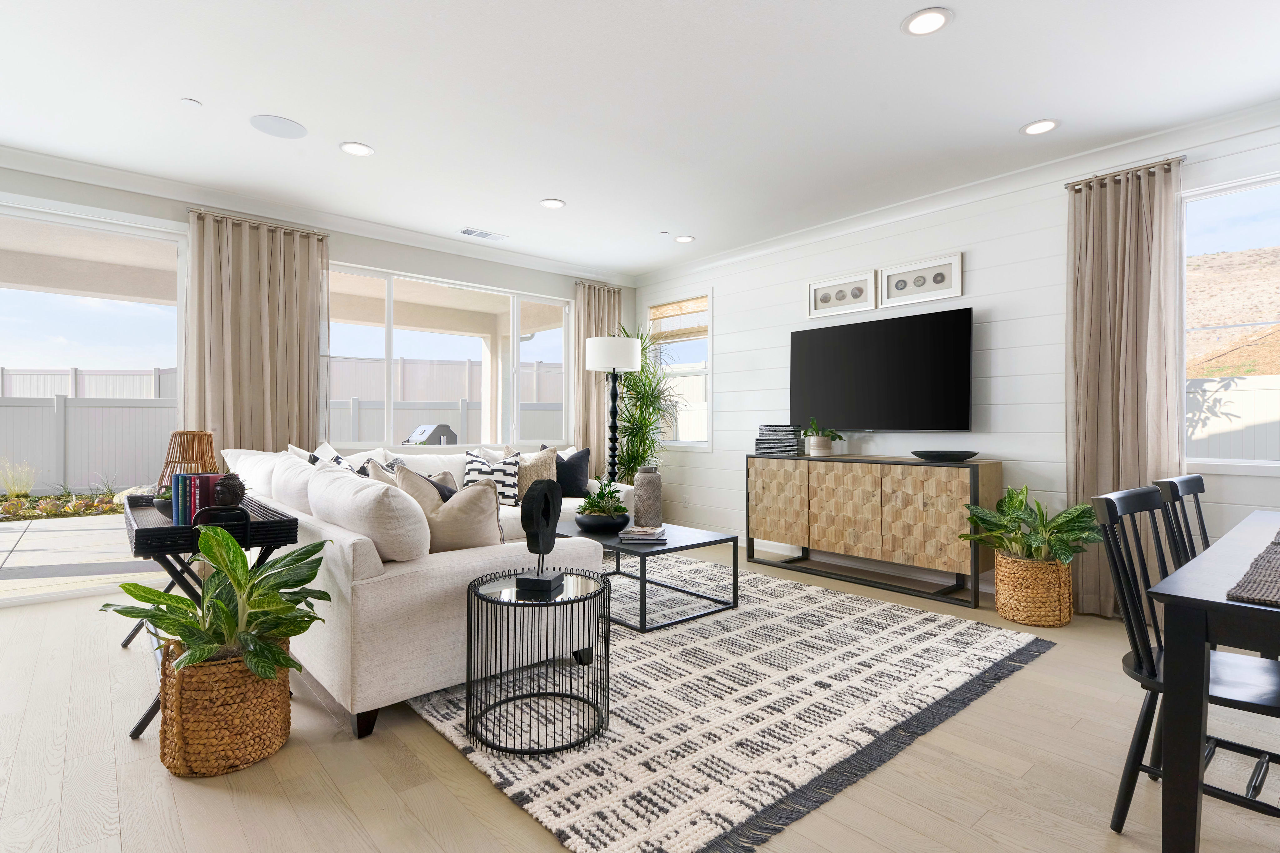 Home image 4