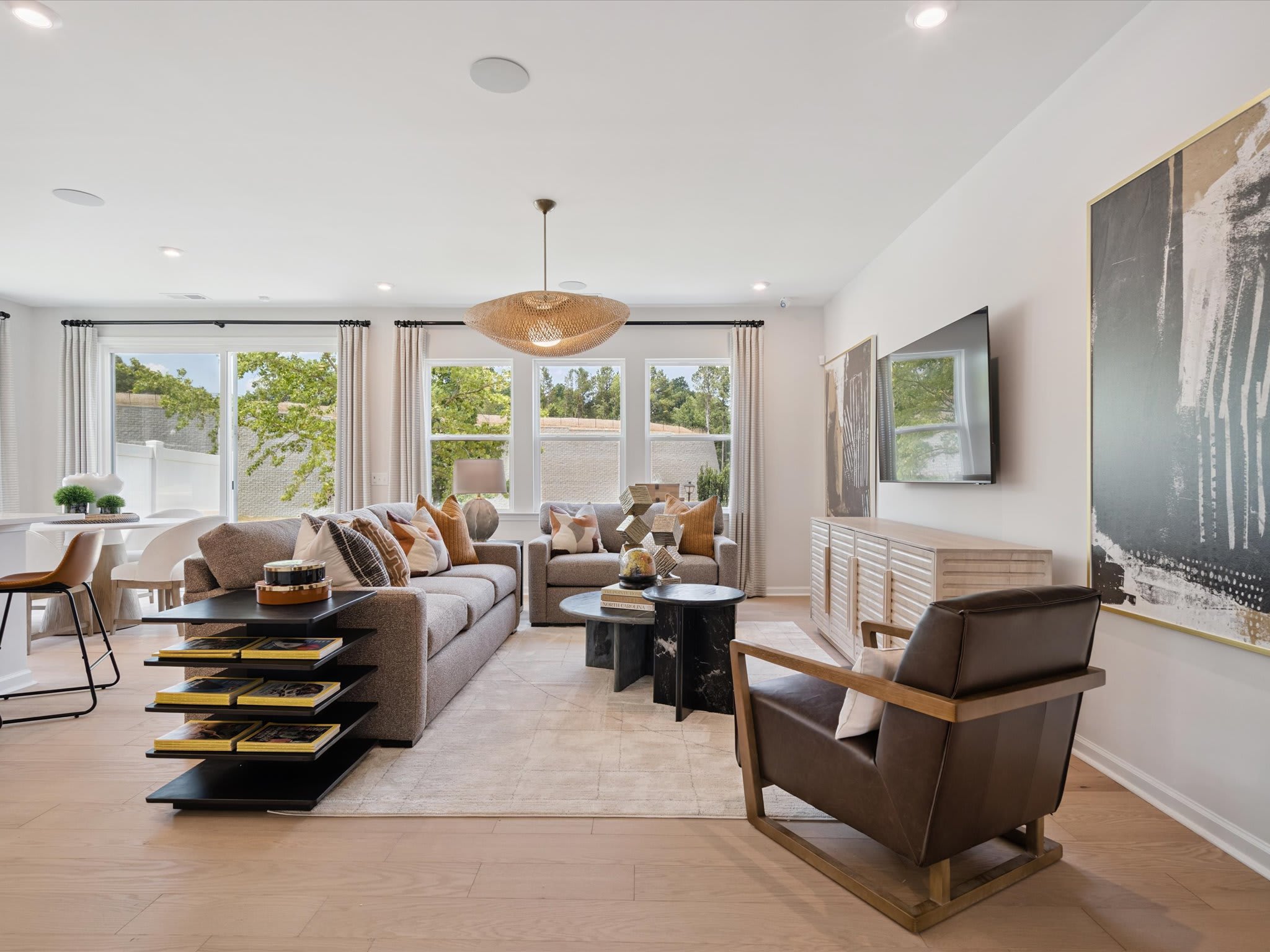 Home image 4