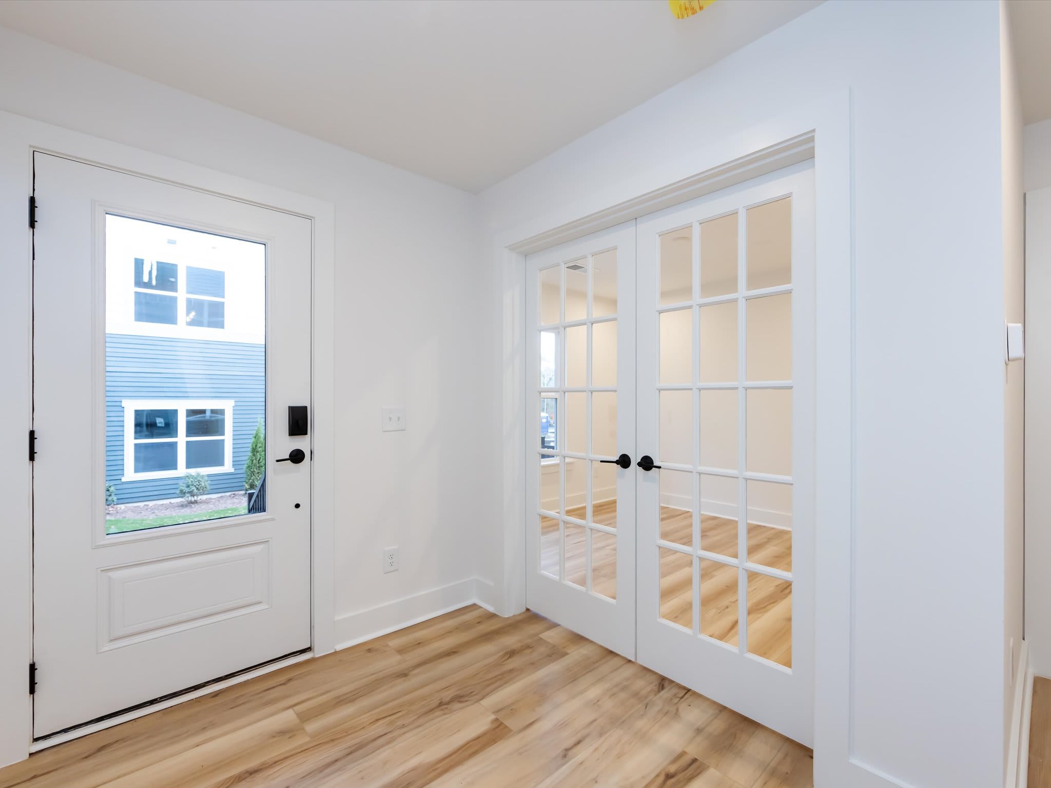 Home image 4