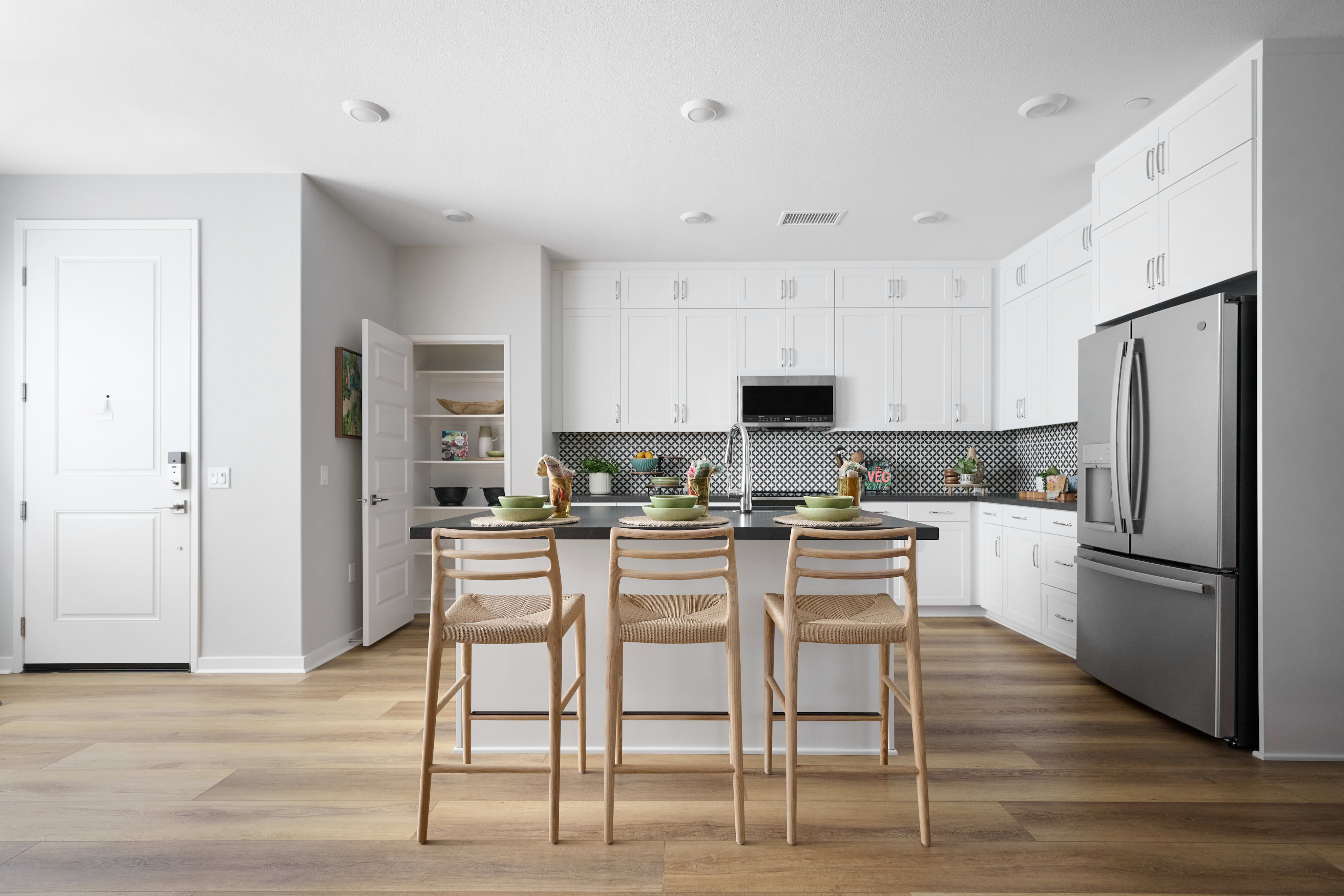 Home image 3
