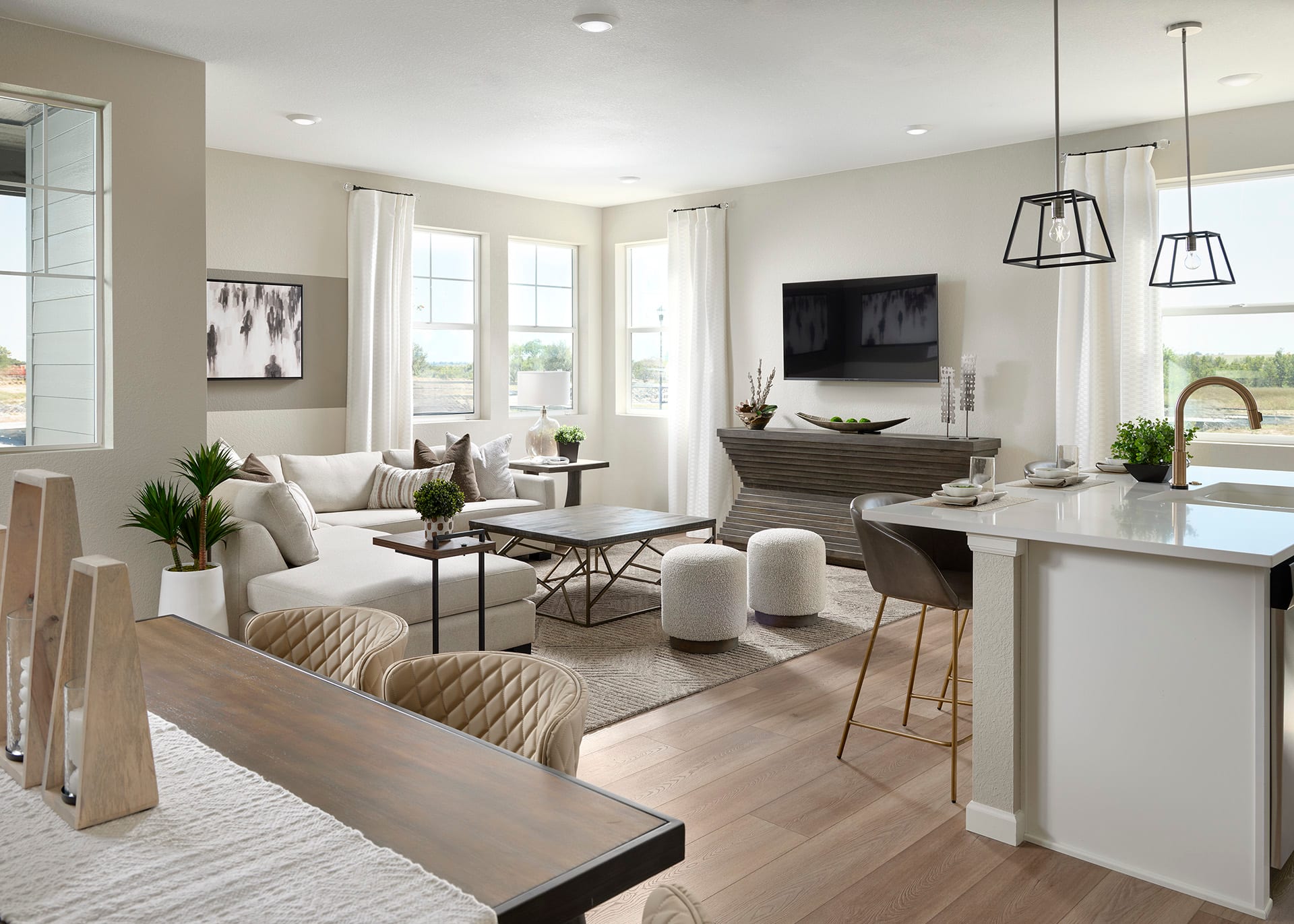 Home image 3