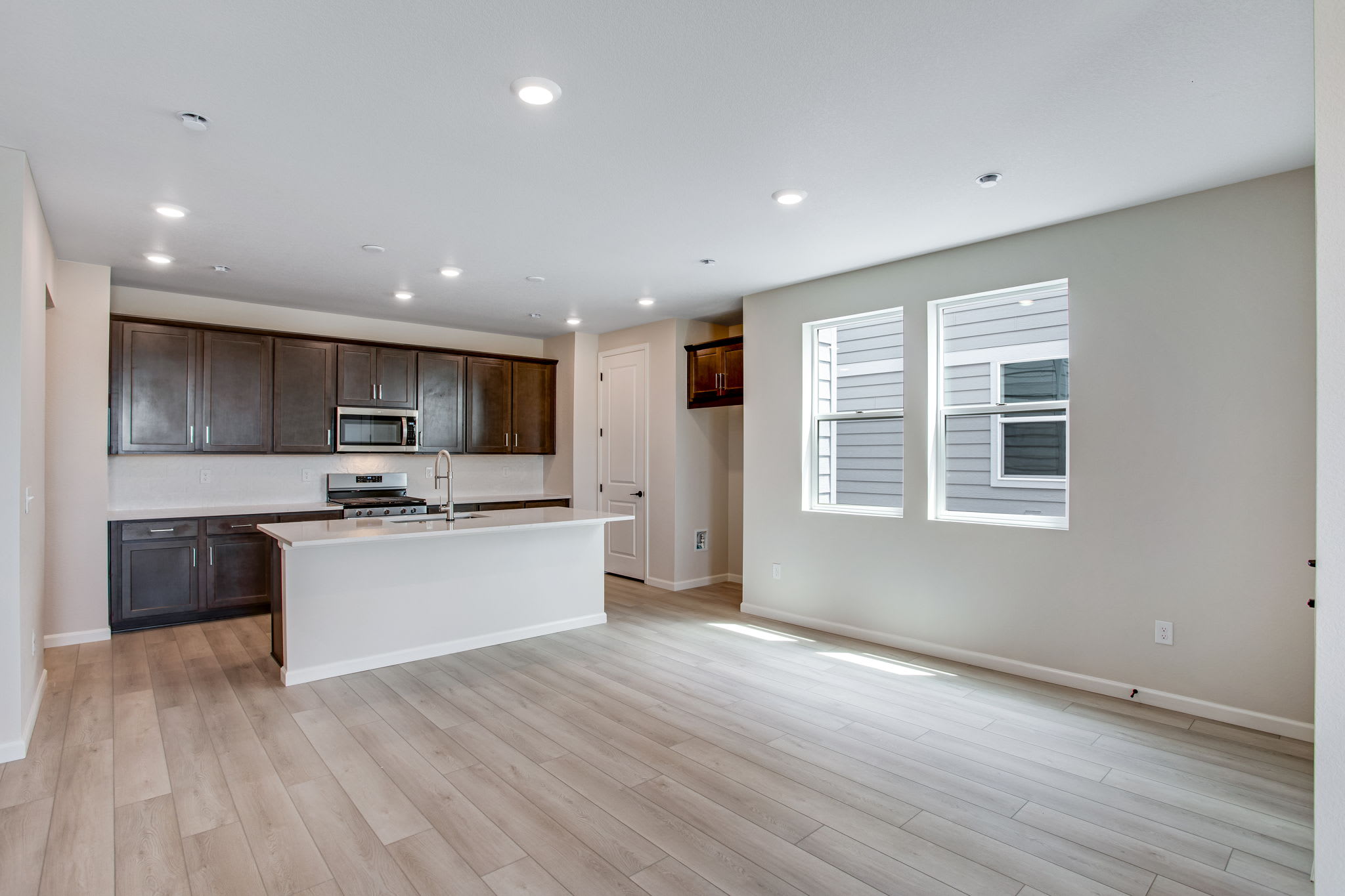 Home image 4