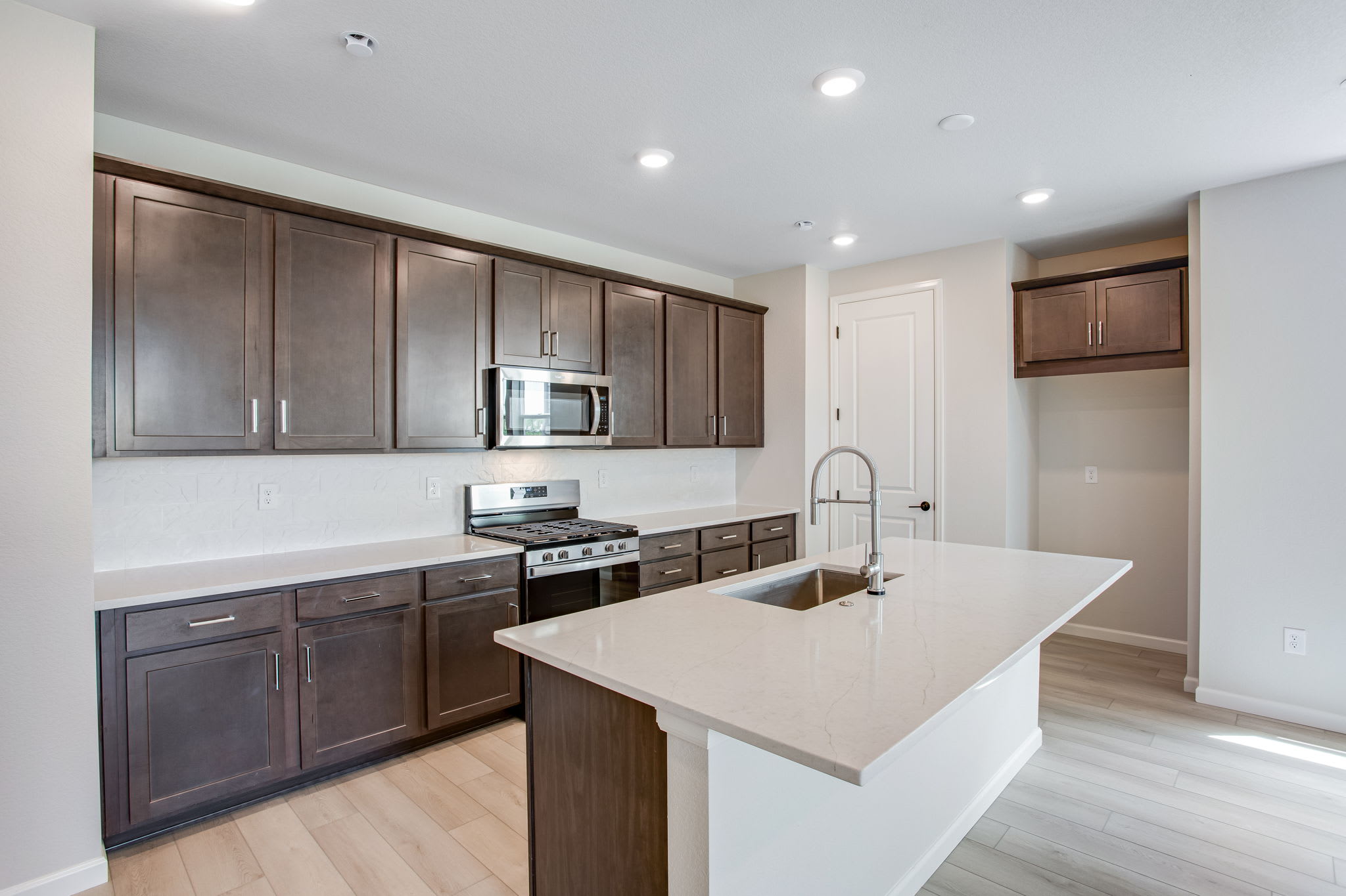 Home image 3