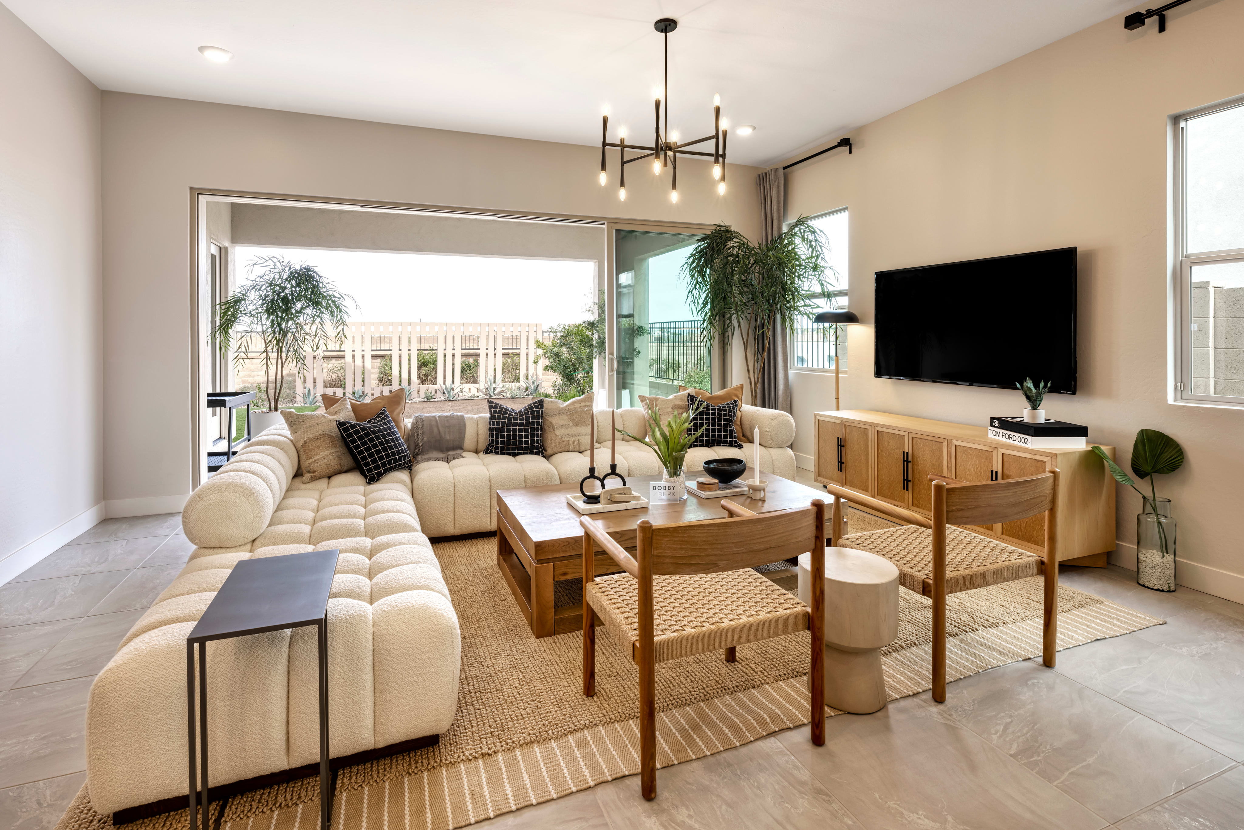 Home image 3