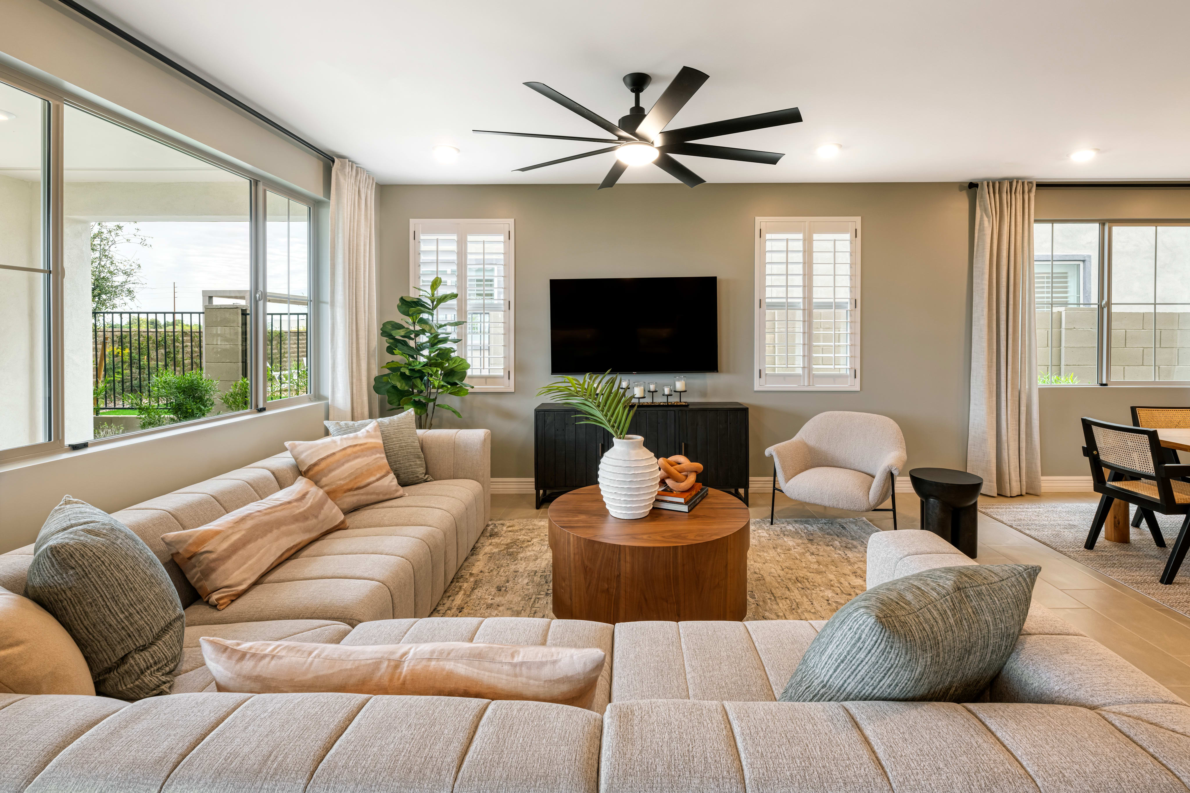 Home image 4