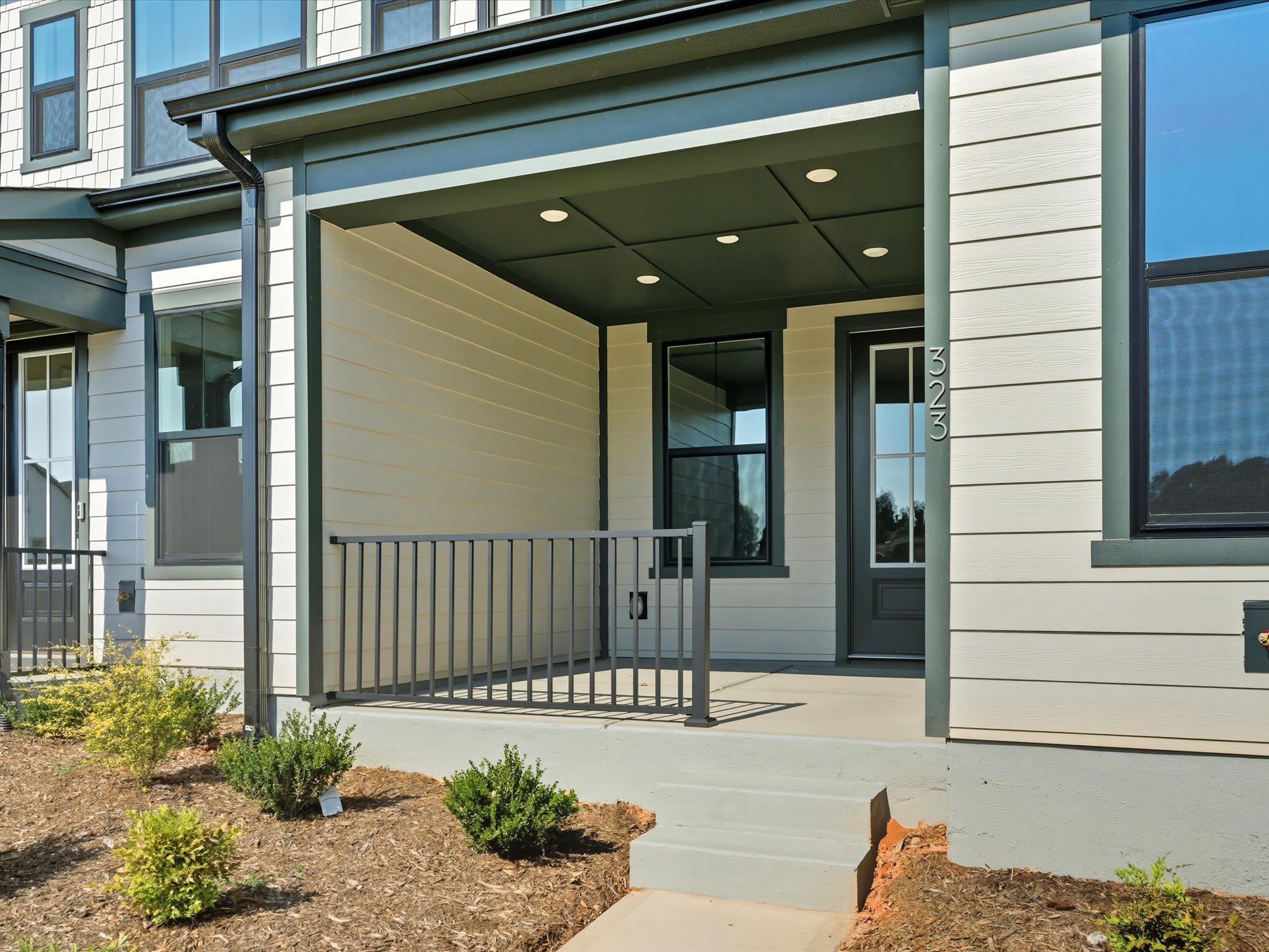 Home image 3