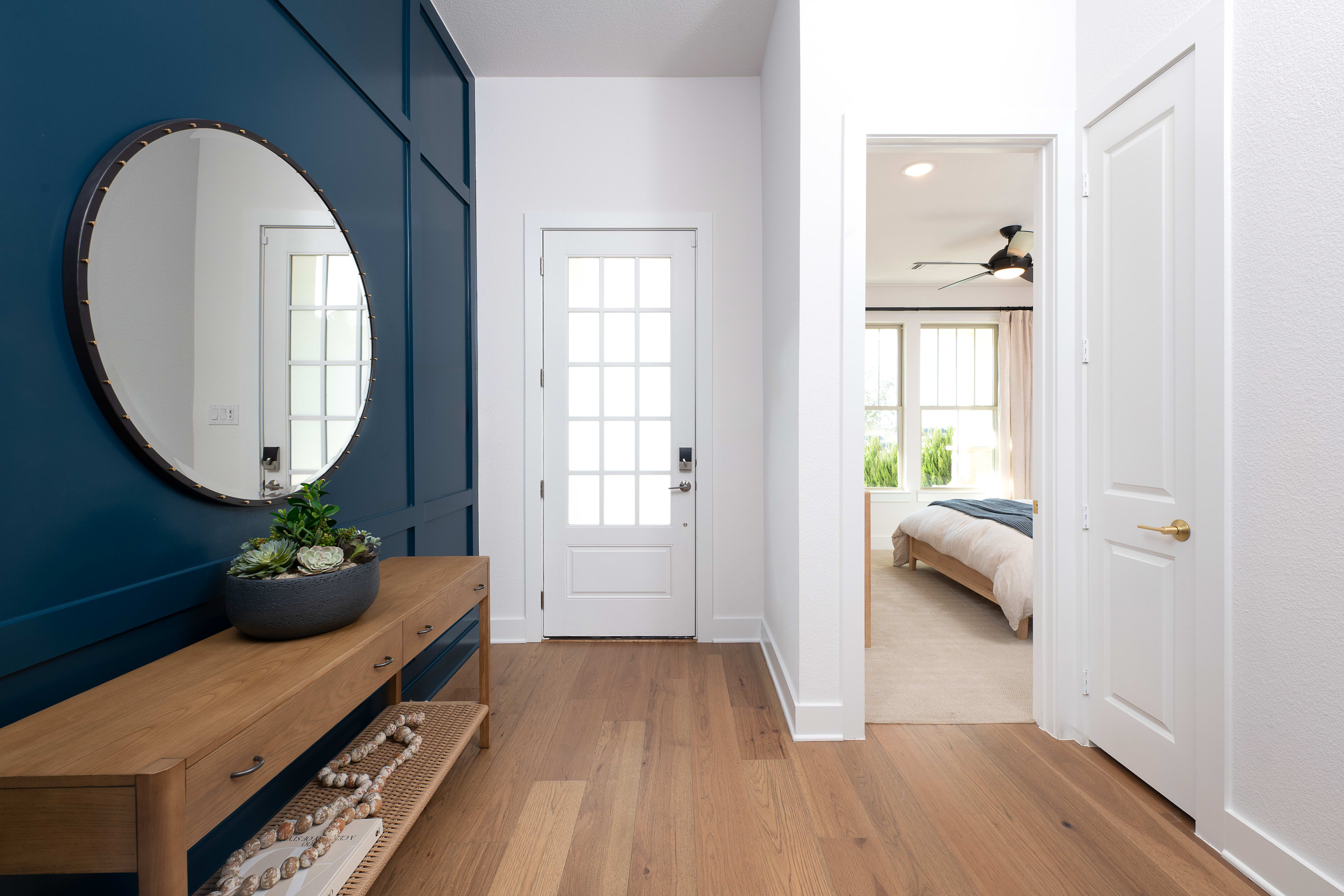 Mila home image 5