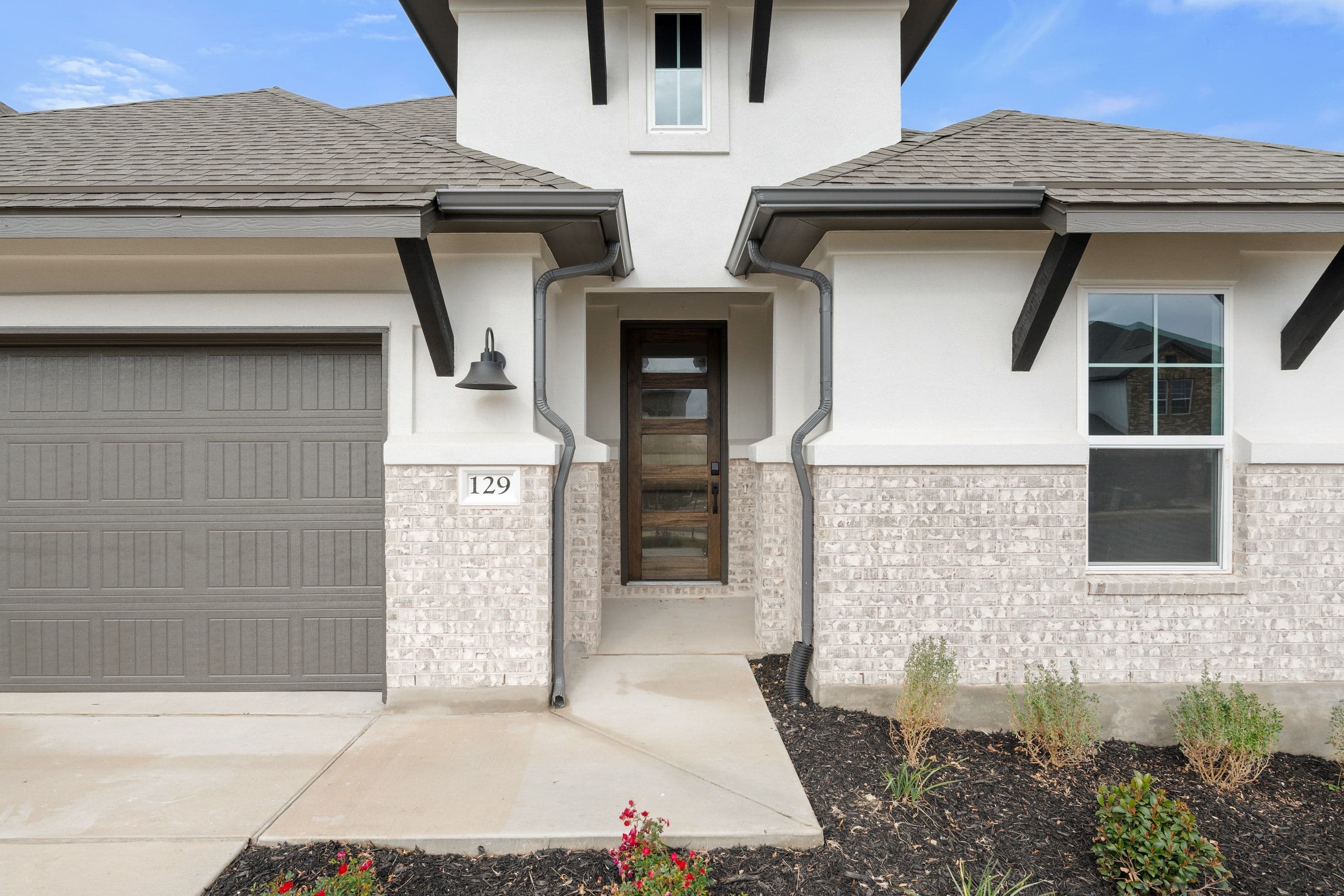 Home image 4