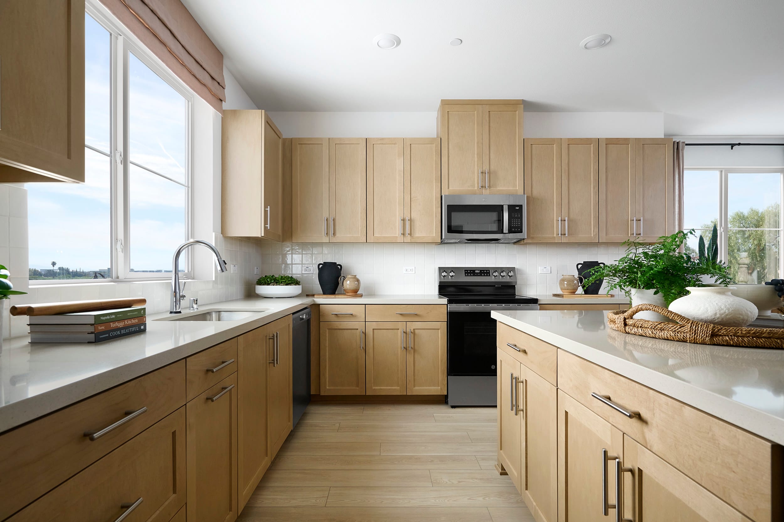 Home image 3