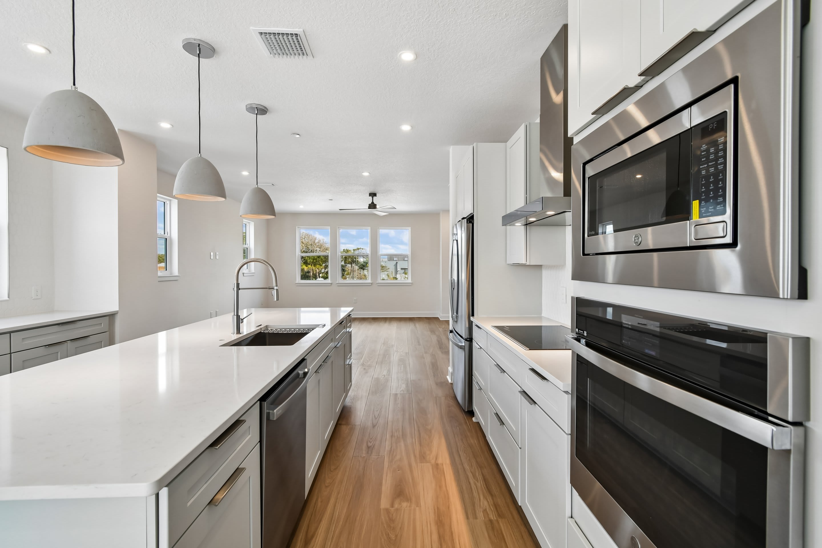 Home image 4