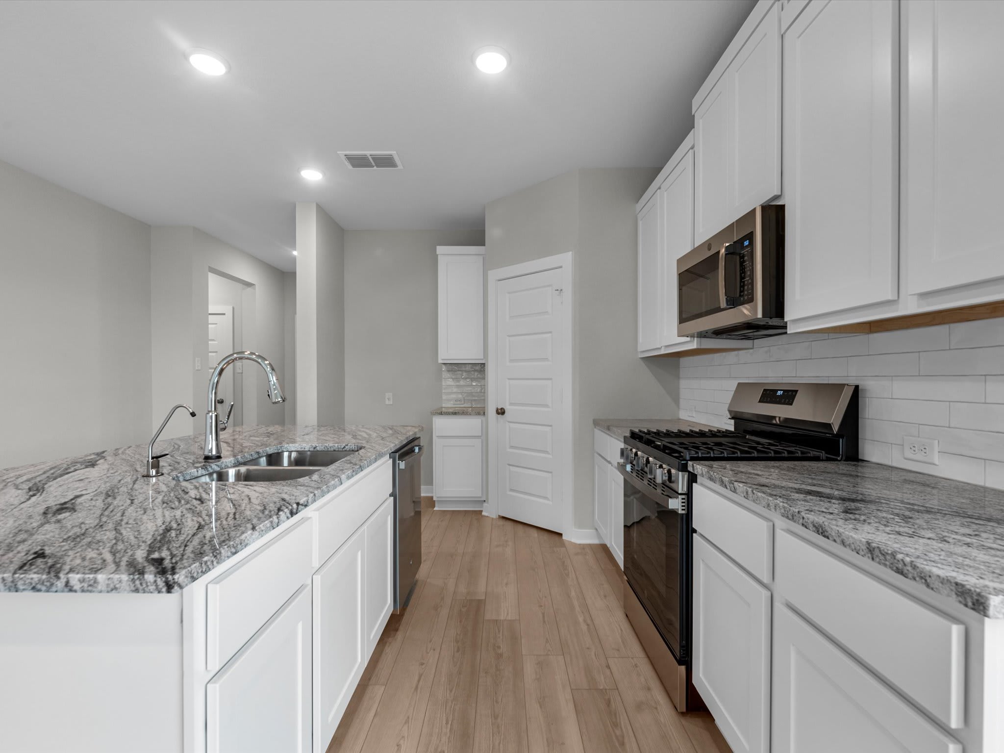 Home image 5