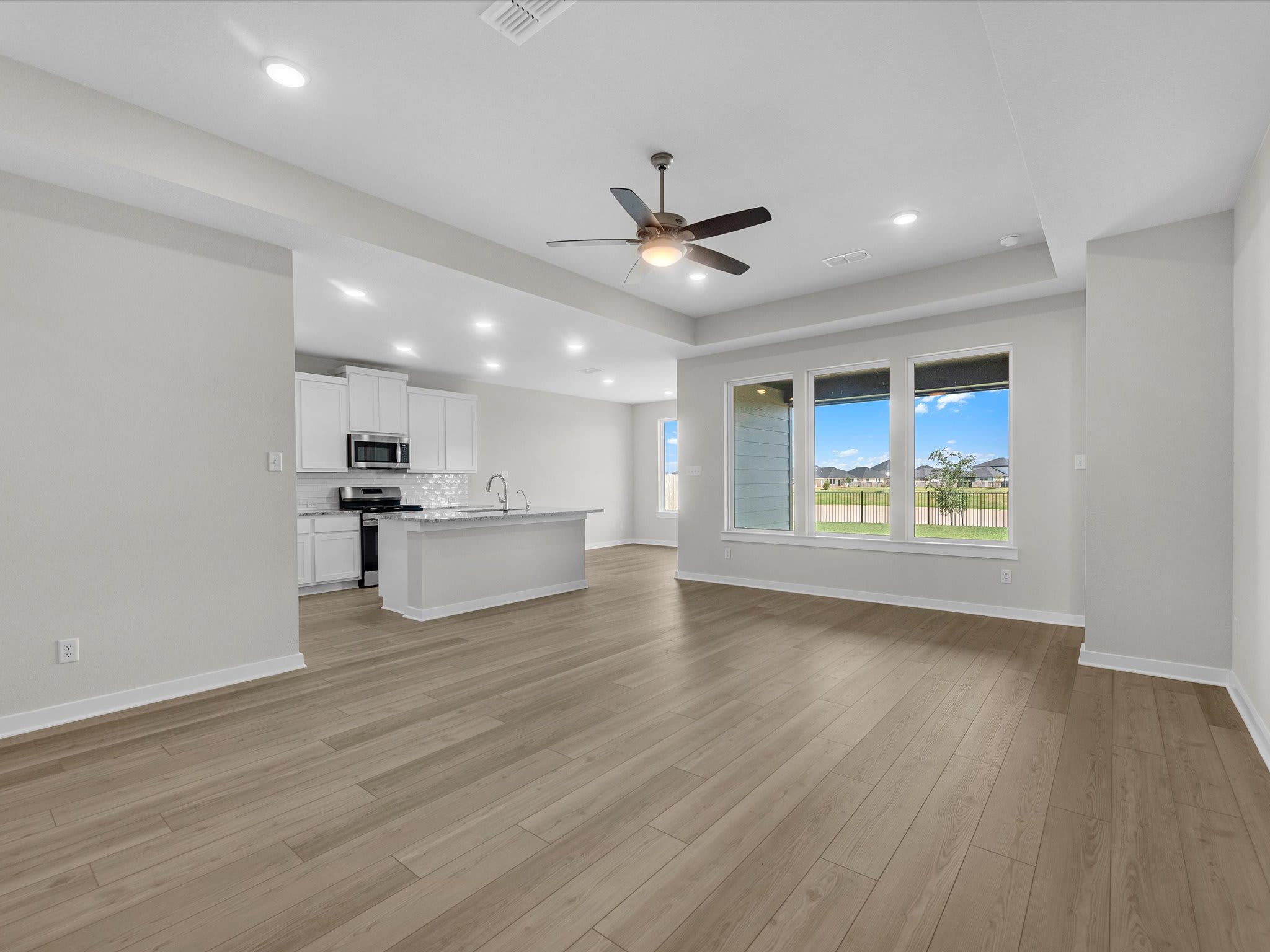 21802 Yellow Sunset Lane home image 5