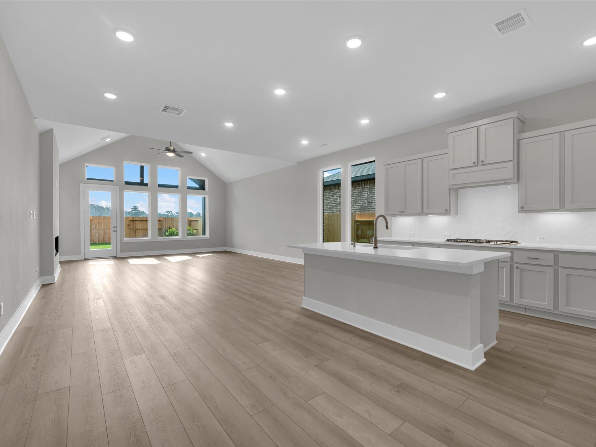 22626 Ruby Forest Road home image 3